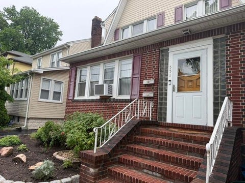 Homes For Rent - 551 Olympia Ave<br/> Cliffside Park, NJ 07010