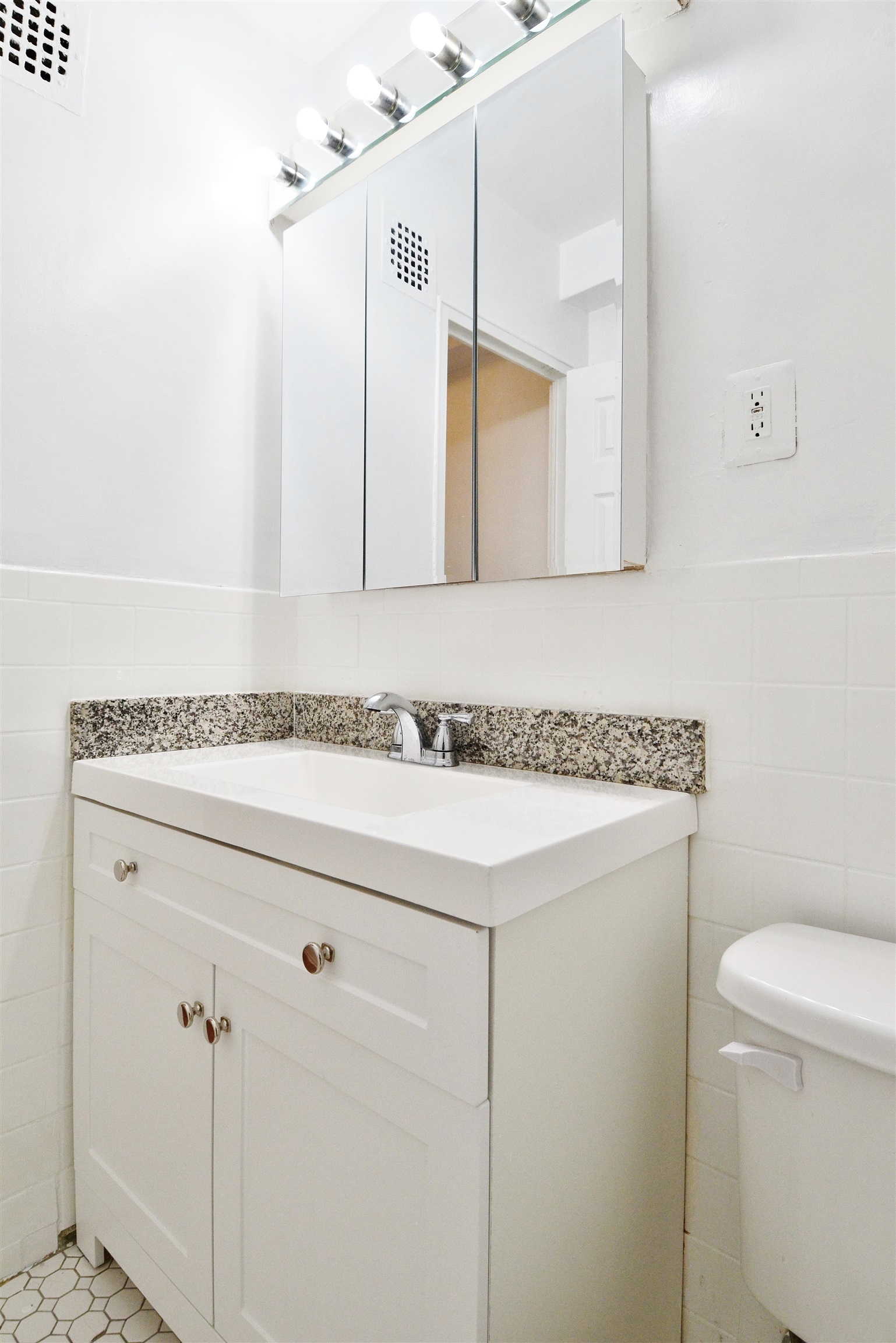 1225 Kennedy Blvd #2H, Bayonne, New Jersey image 15