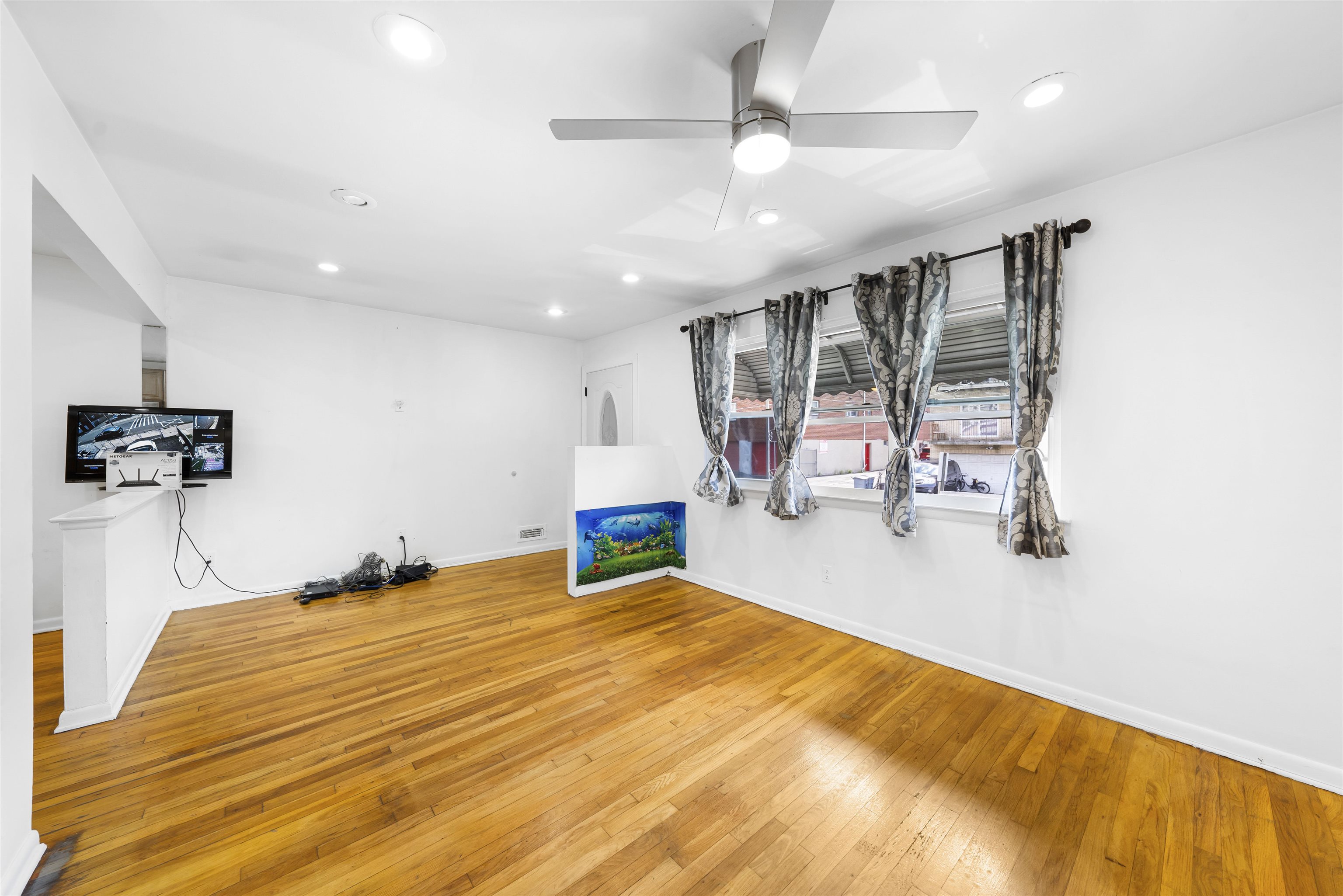 1432 44th St, North Bergen, New Jersey image 9