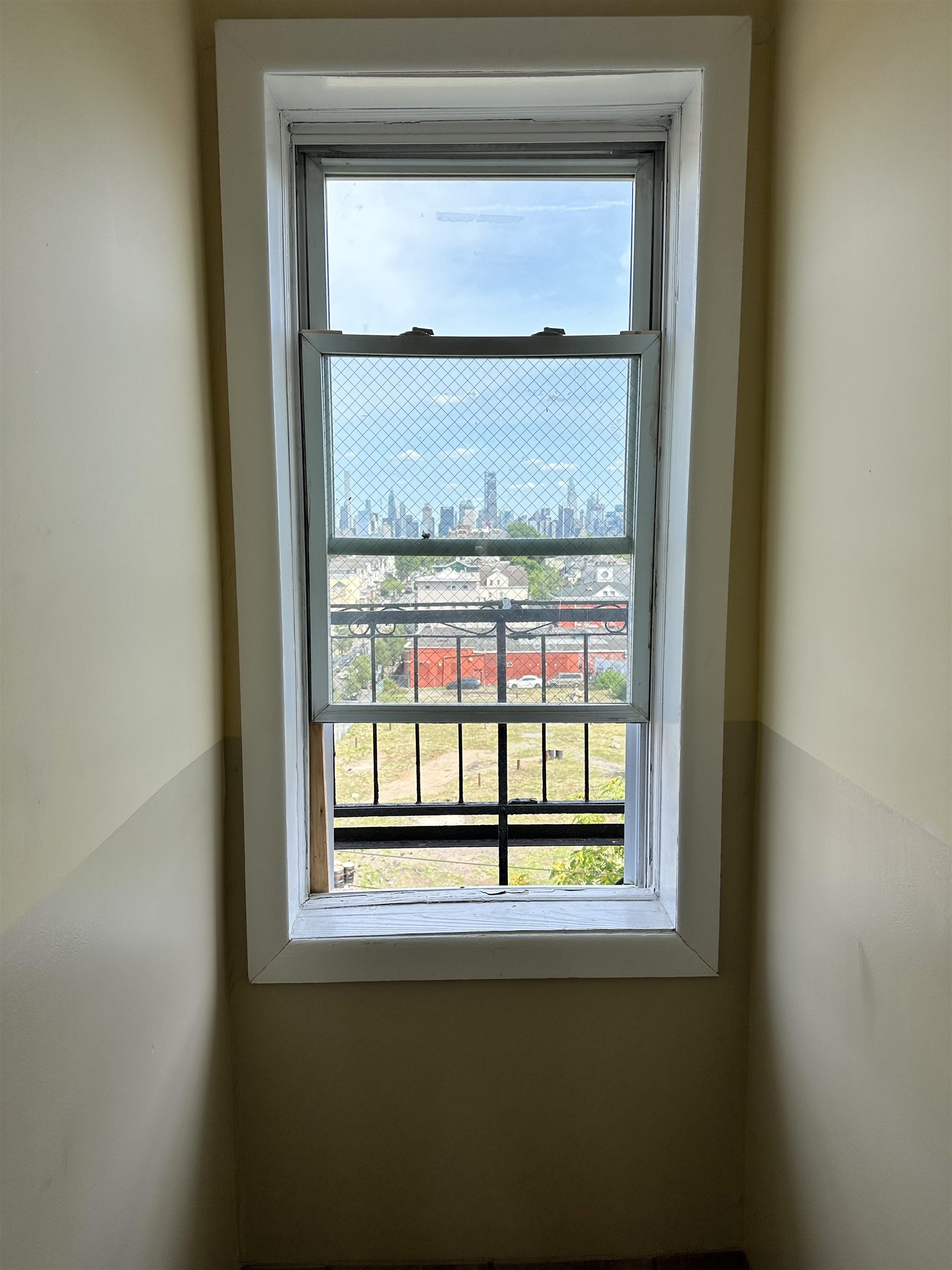 201 45th St #E2, Union City, New Jersey image 8