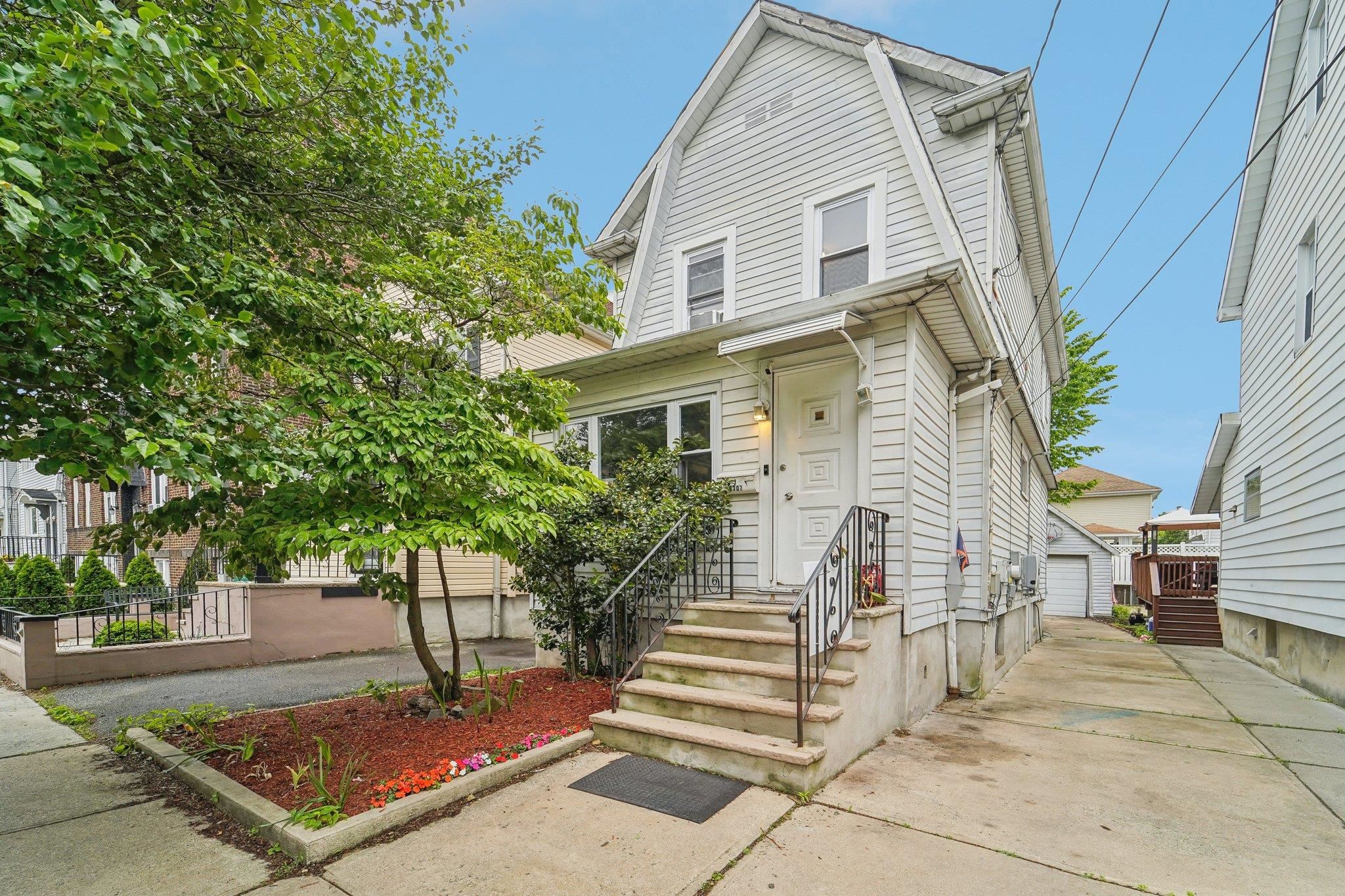 8307 4th Ave, North Bergen, New Jersey image 4