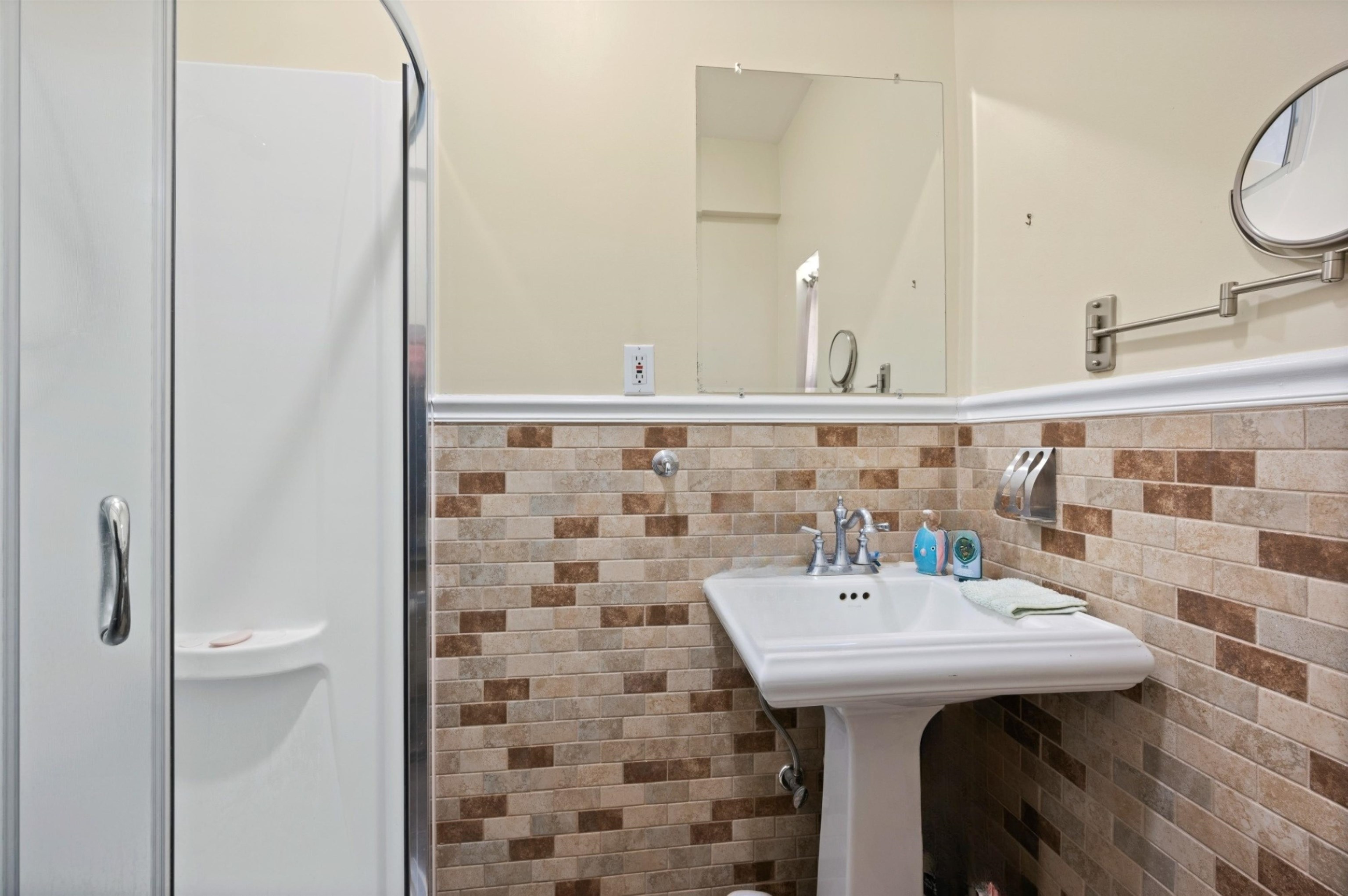 331 Grand St #3, Hoboken, New Jersey image 10