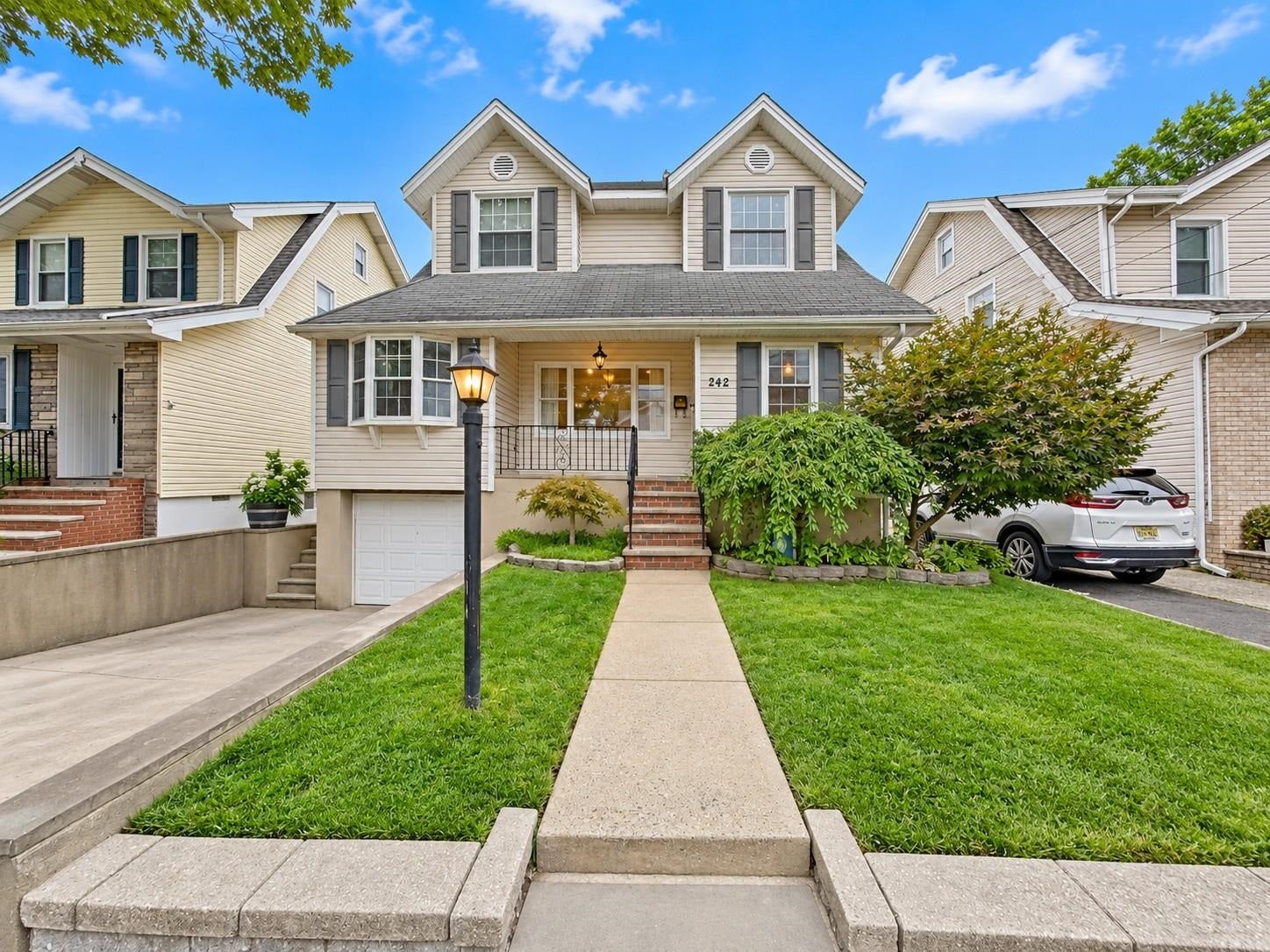 242 SUMMIT AVE