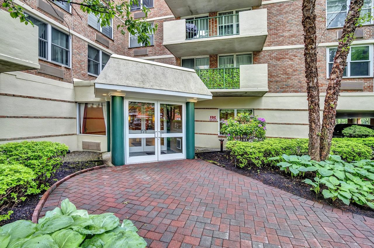 200 Grand Cove Way #PH-5F, Edgewater, New Jersey image 28
