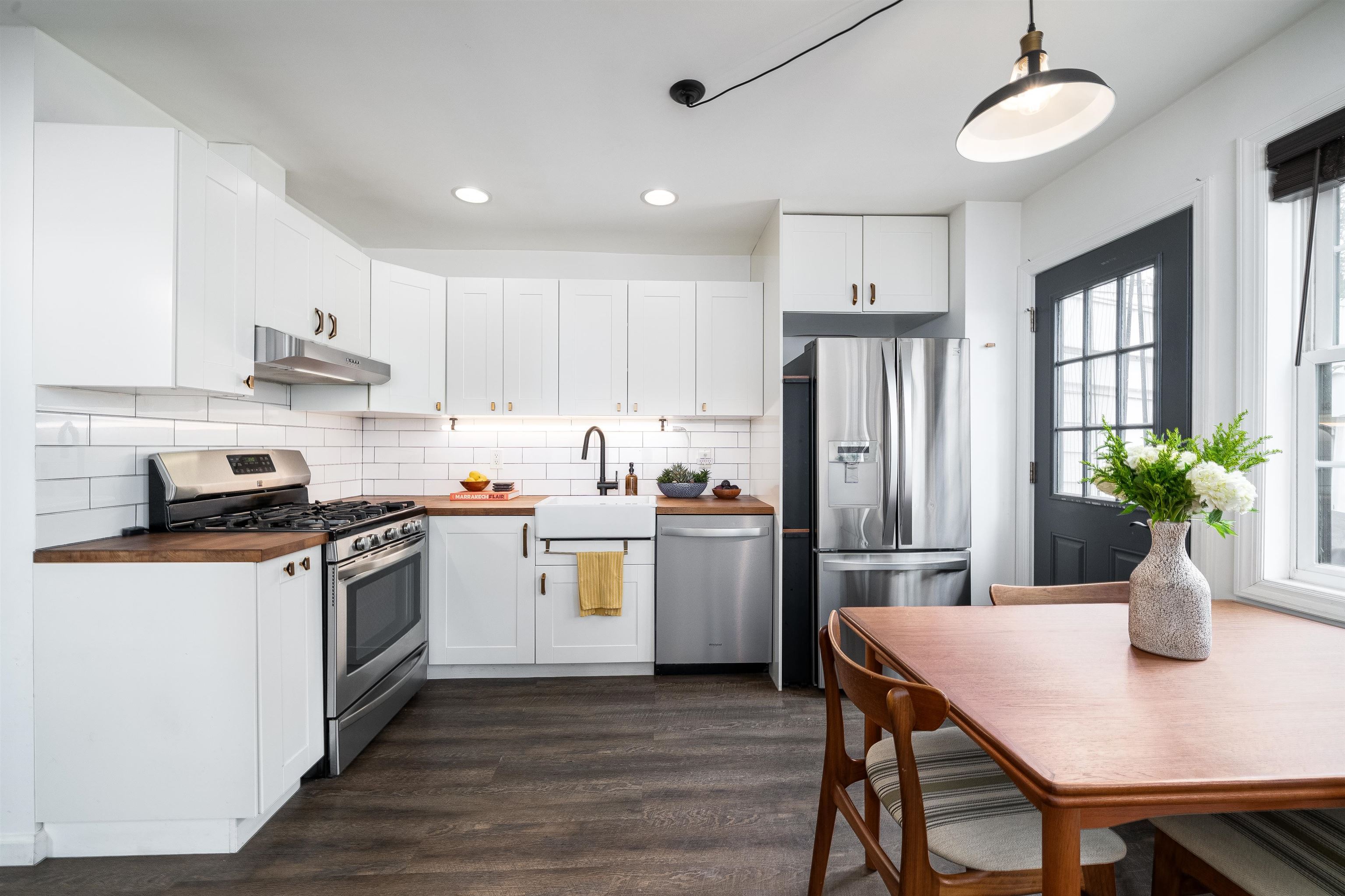 235 Sherman Ave, Jersey City, New Jersey image 2