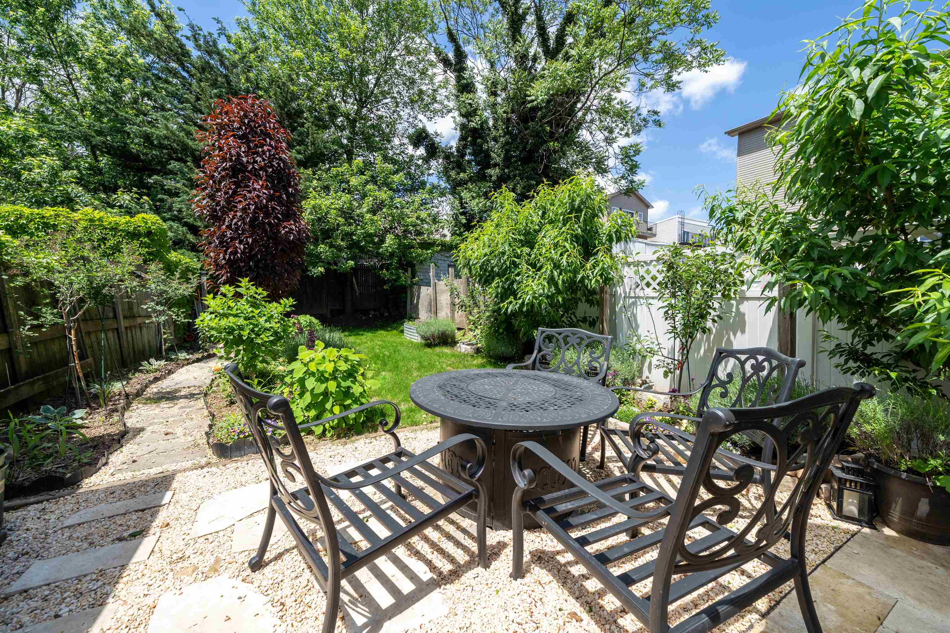235 Sherman Ave, Jersey City, New Jersey image 28