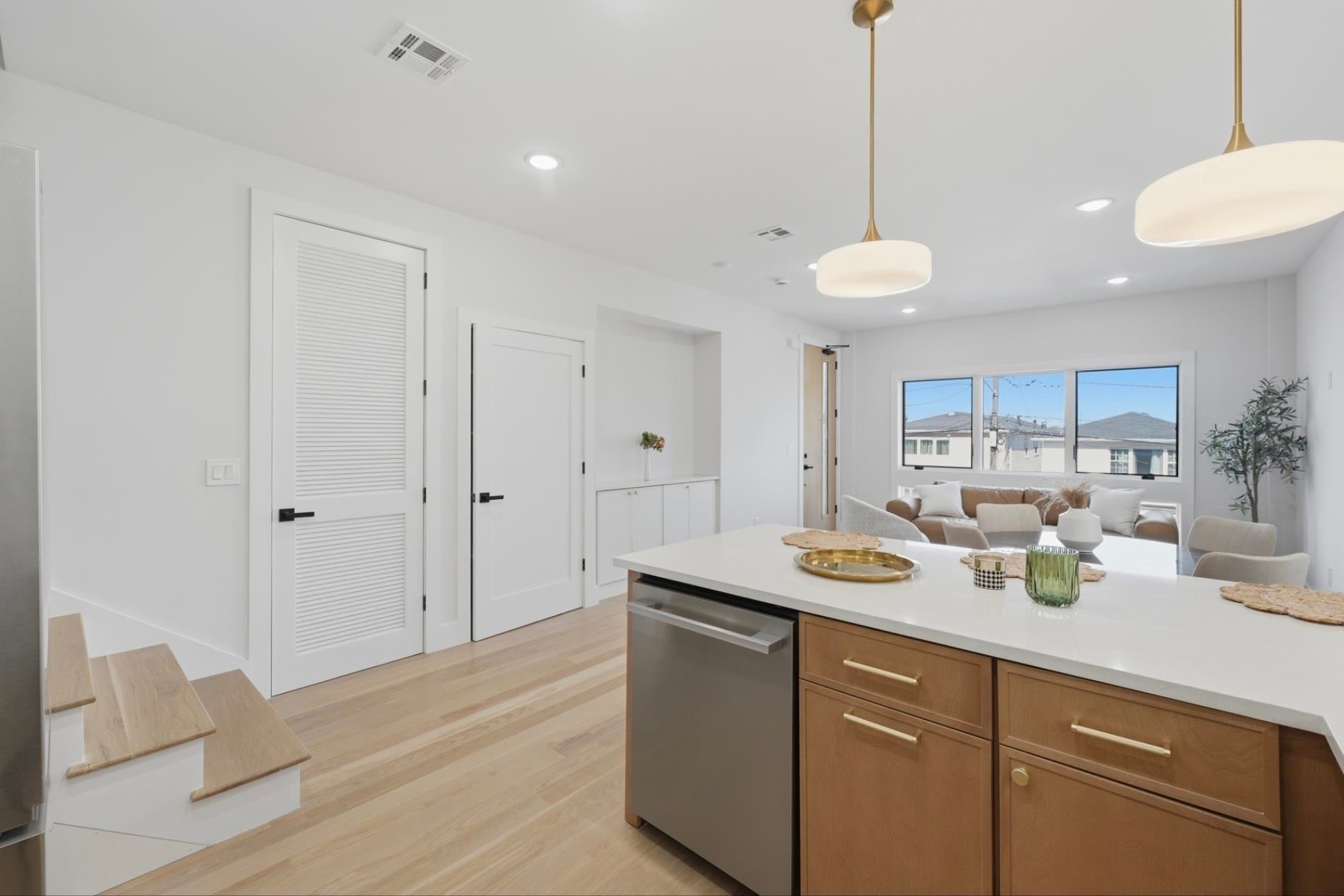 98 WESTERN AVE 1