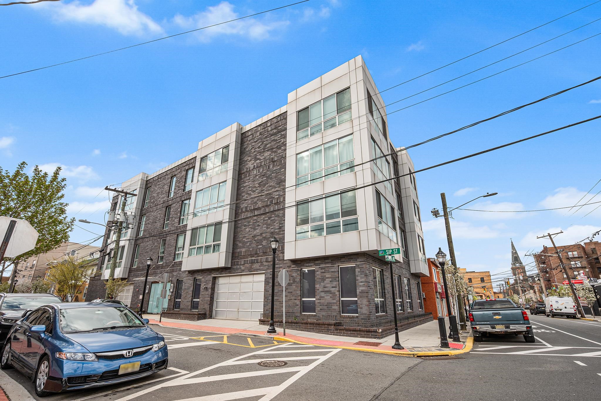 3121 Central Ave #2D, Union City, New Jersey image 1