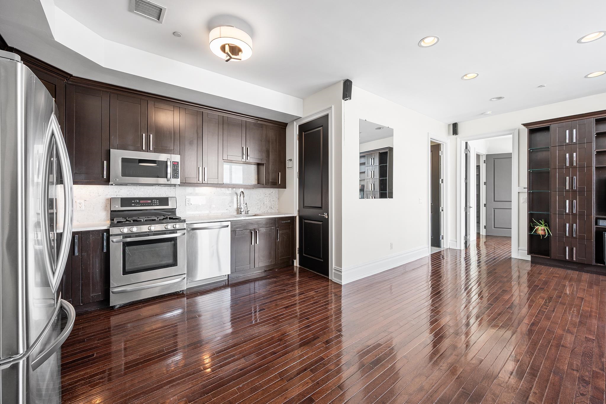 3121 Central Ave #2D, Union City, New Jersey image 5