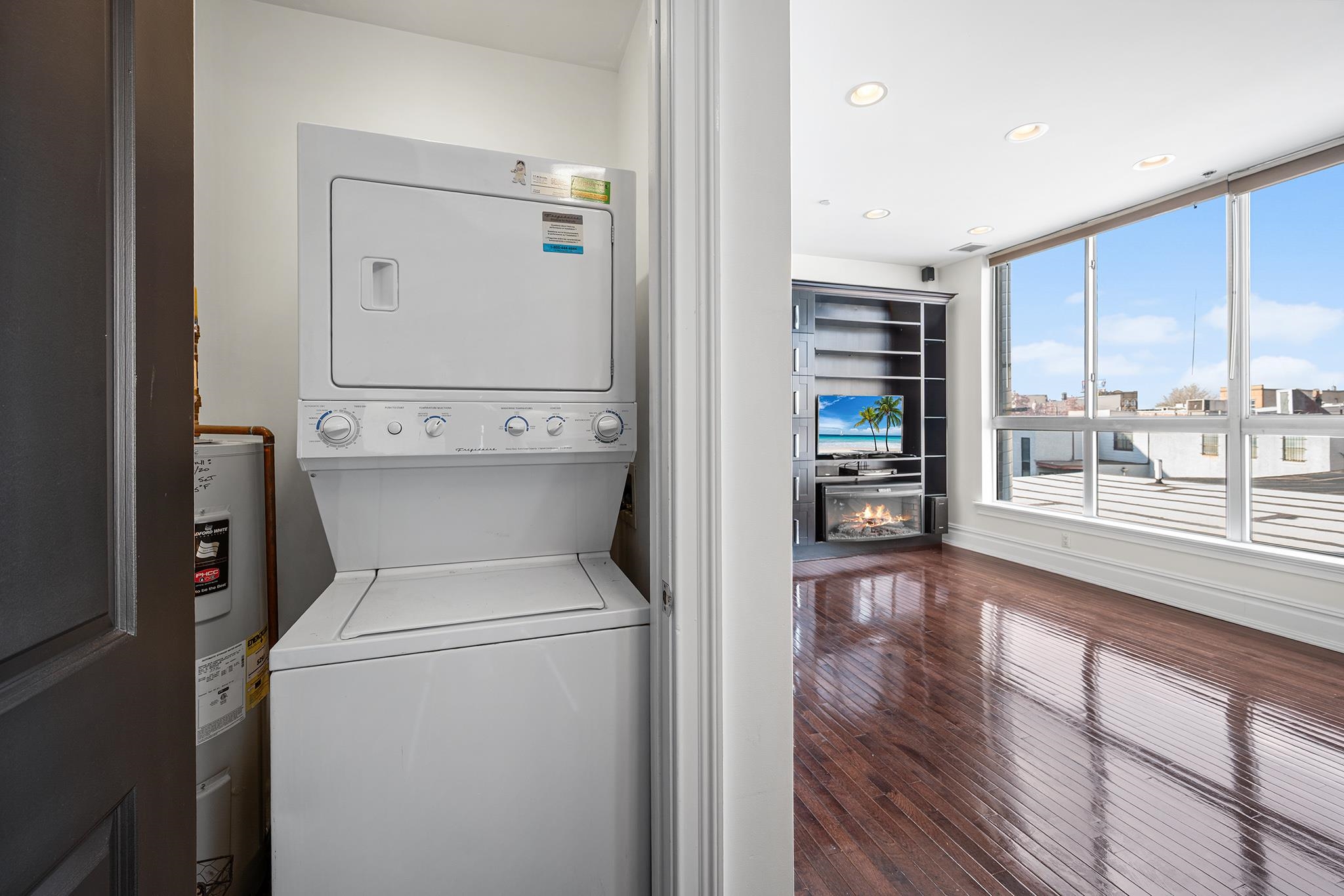3121 Central Ave #2D, Union City, New Jersey image 24