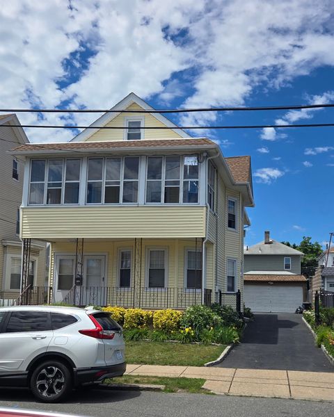 Multifamily For Sale - 884 East 28th St<br/> Passaic County, Paterson, NJ 07513