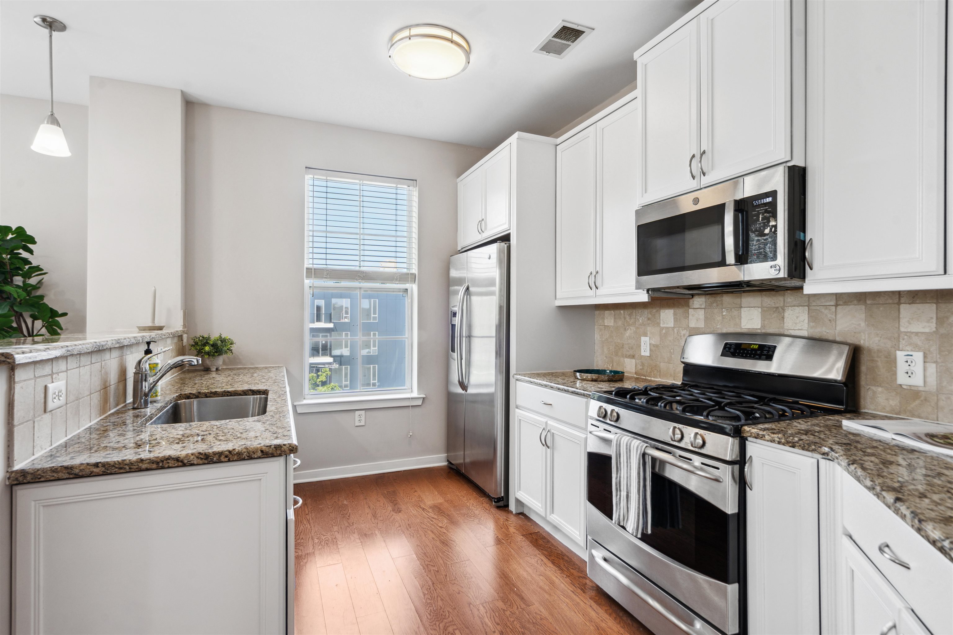 443 2nd St #412, Jersey City, New Jersey image 5