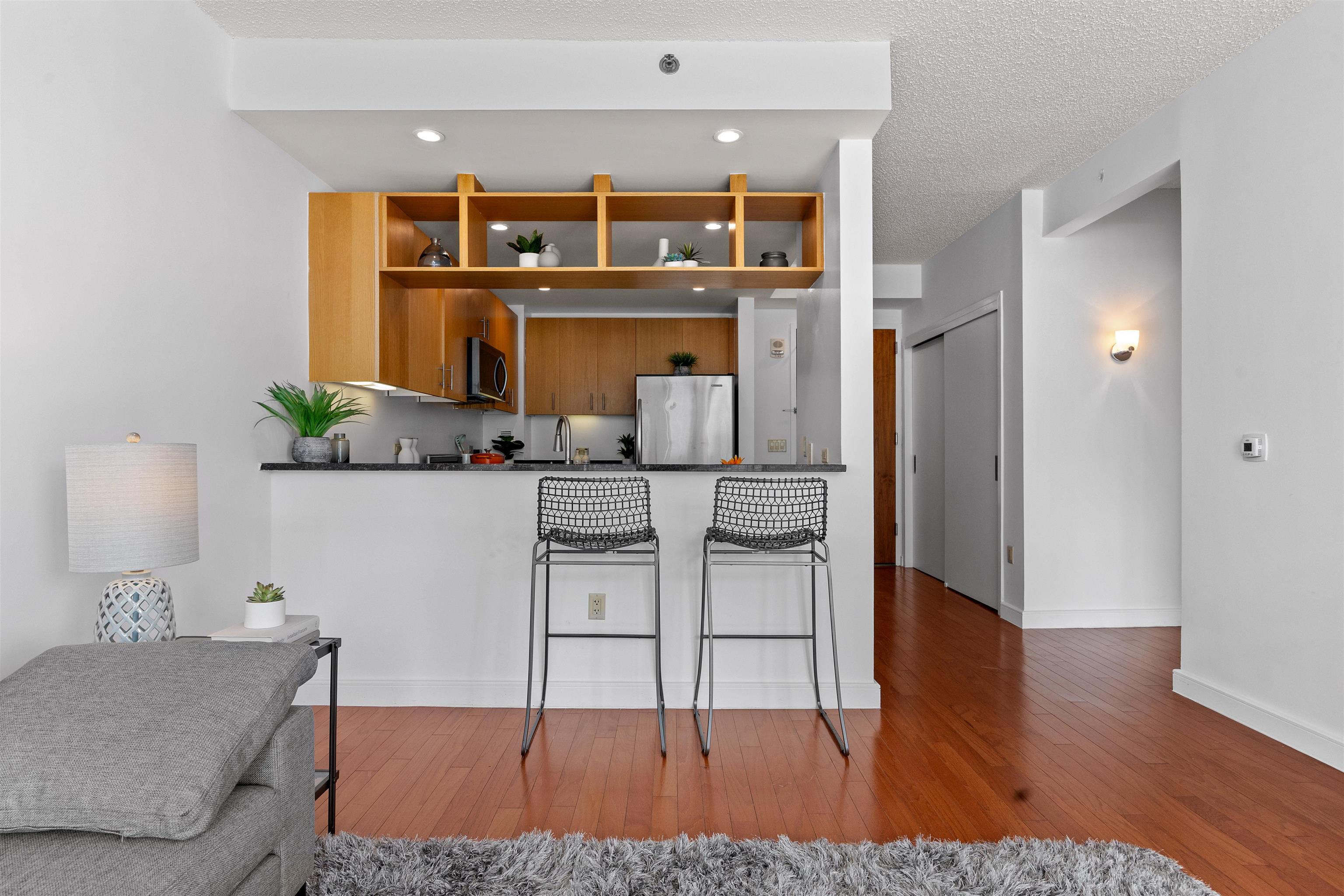 Search Homes 4 1 SHORE LANE 1009