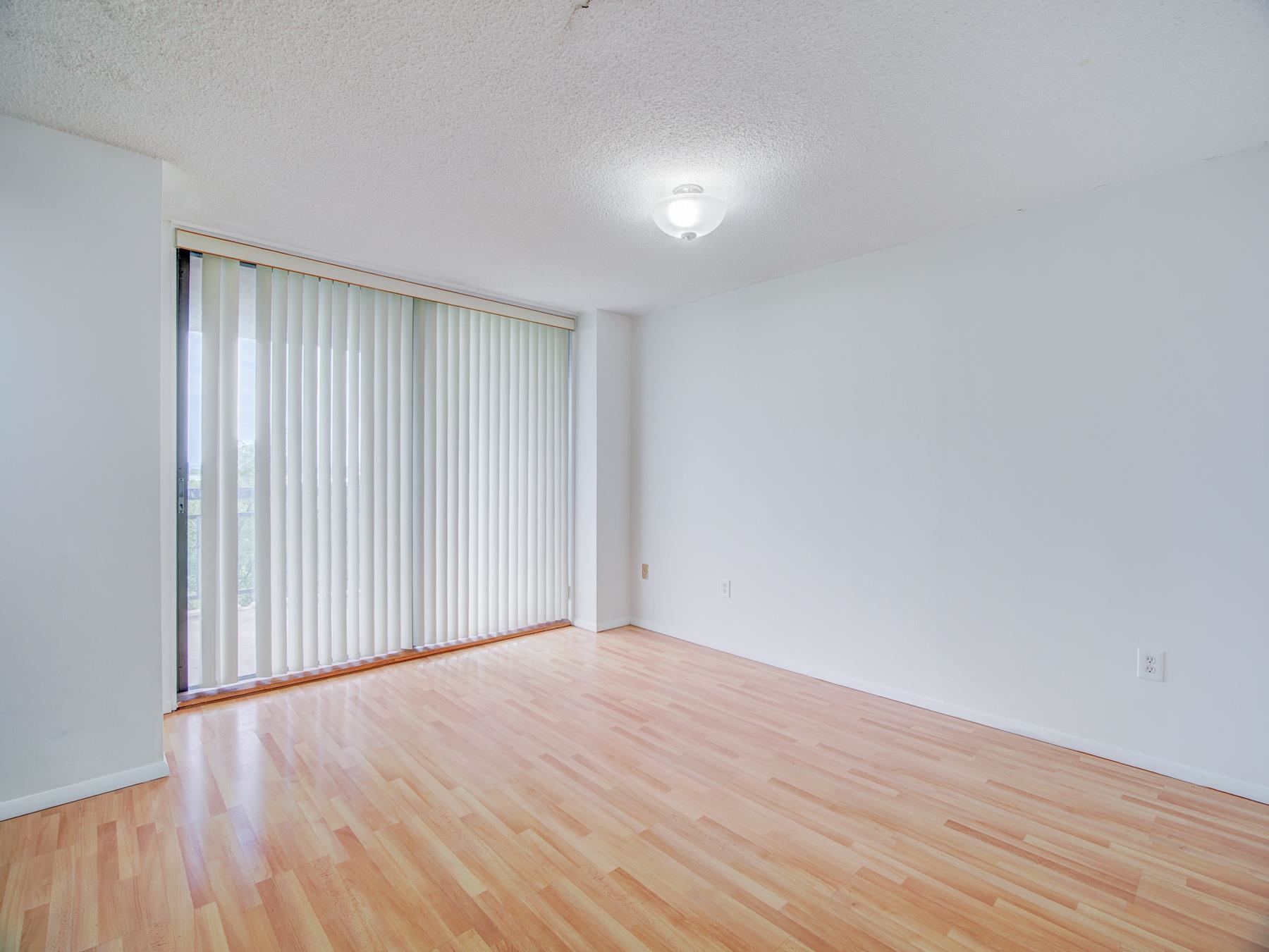 625 HARMON COVE TOWER 625