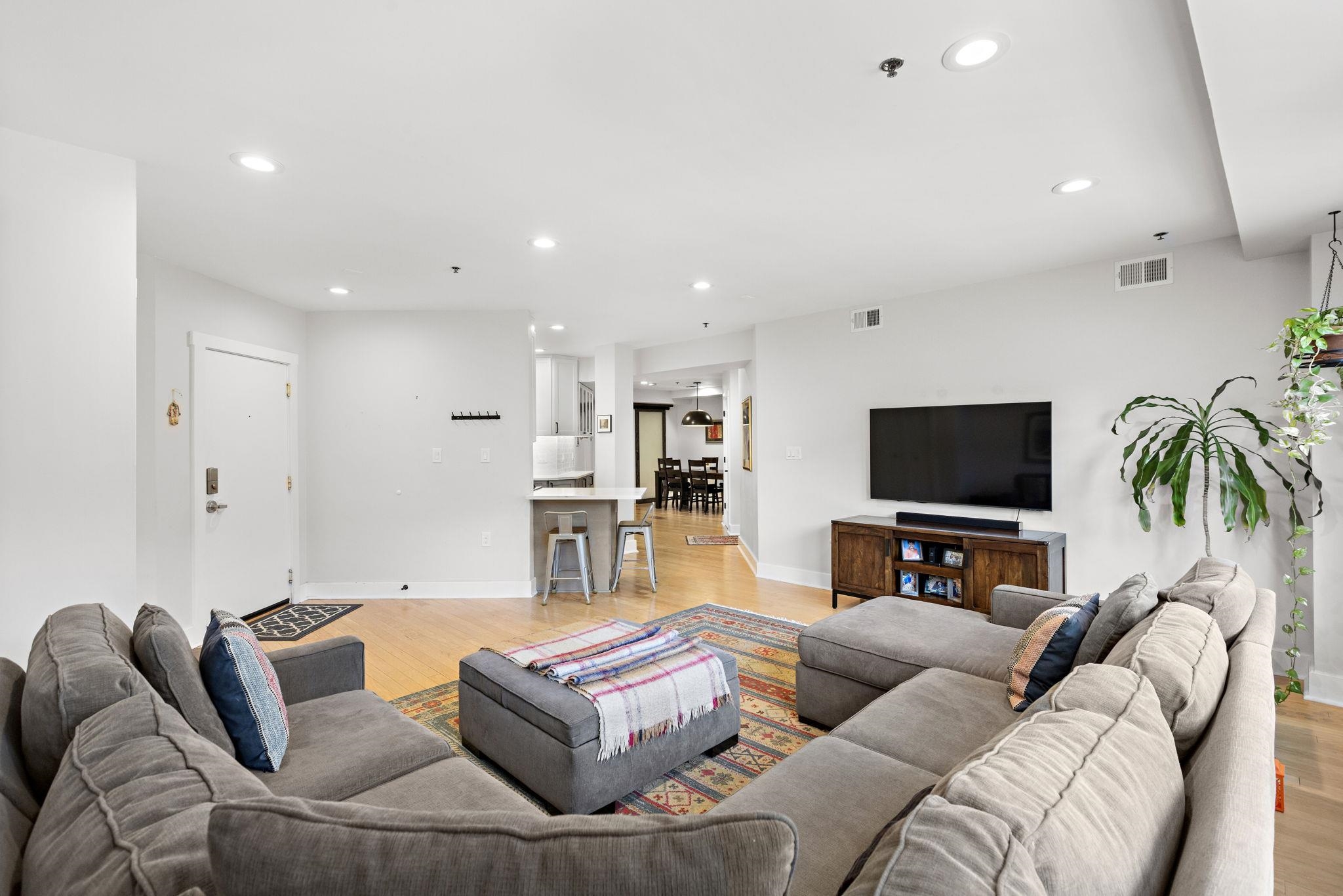 1100 Clinton St #306, Hoboken, New Jersey image 4