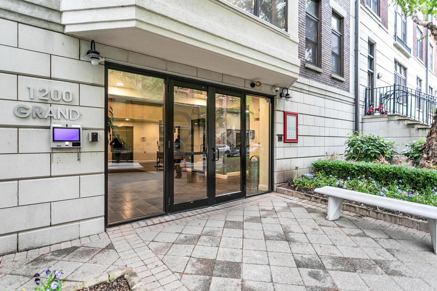 1200 Grand St #426, Hoboken, New Jersey image 28
