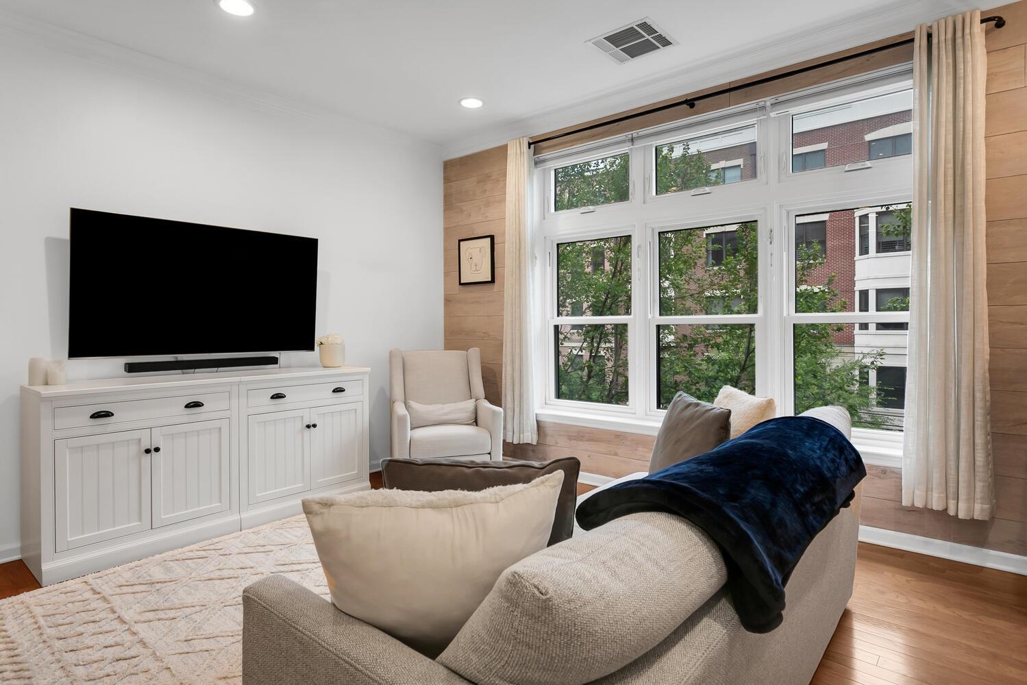 1200 Grand St #426, Hoboken, New Jersey image 3
