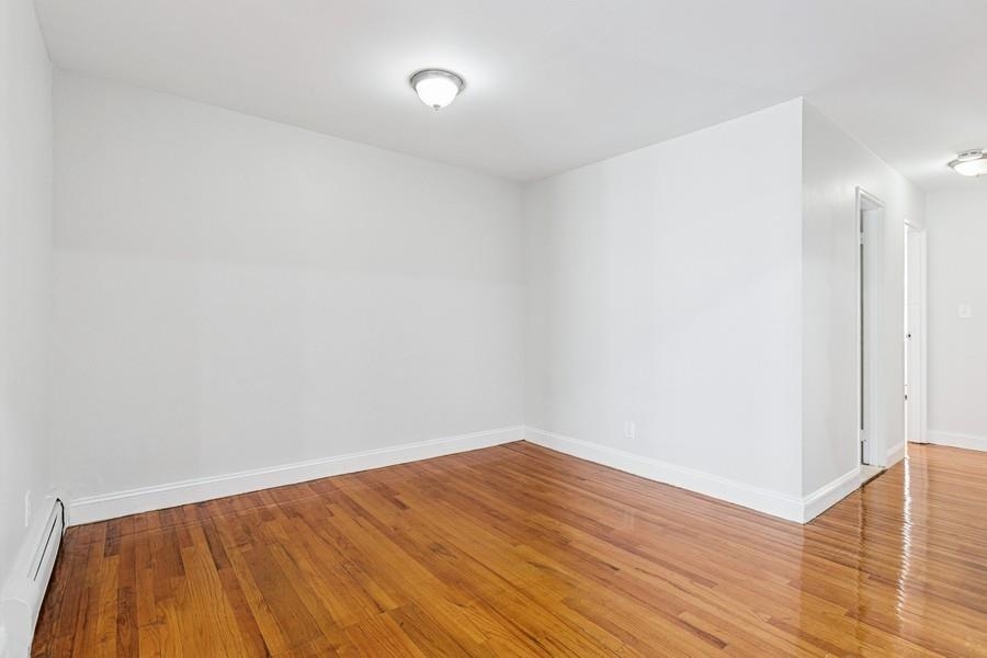 Jersey City, Heights, New Jersey 07307, United States, 3 Bedrooms Bedrooms, ,2 BathroomsBathrooms,Residential,Active,156902