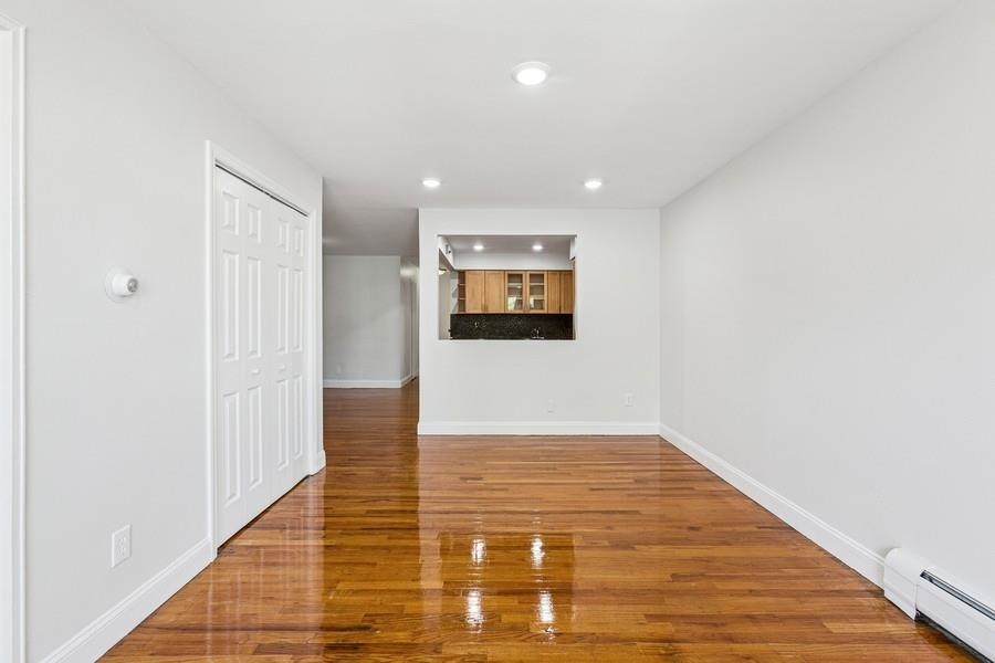 Jersey City, Heights, New Jersey 07307, United States, 3 Bedrooms Bedrooms, ,2 BathroomsBathrooms,Residential,Active,156902