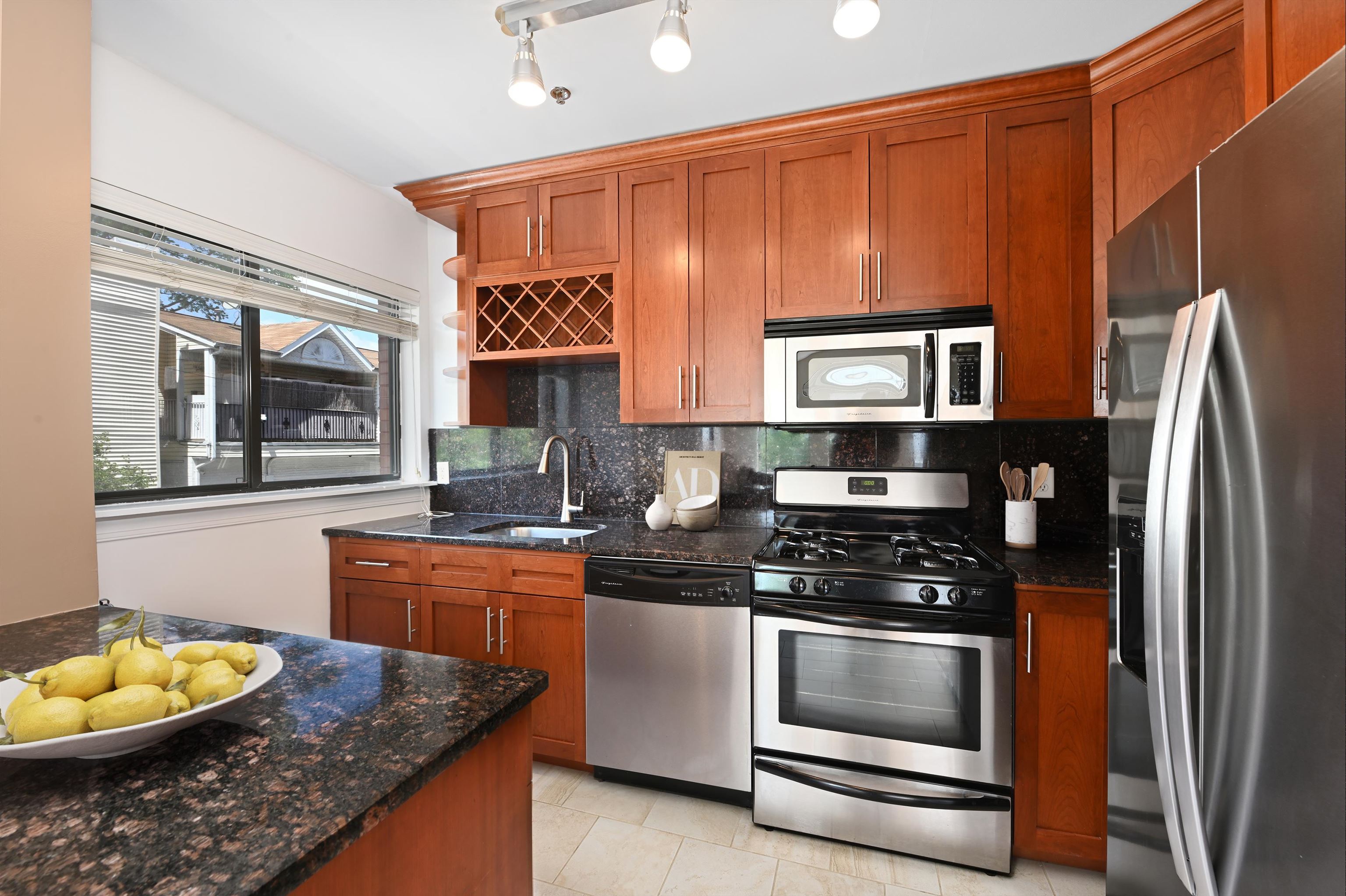 136 41st St #103, Union City, New Jersey image 4