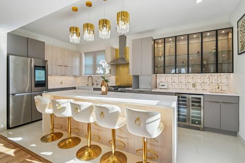 4806 MEADOWVIEW AVE North Bergen NJ 07047