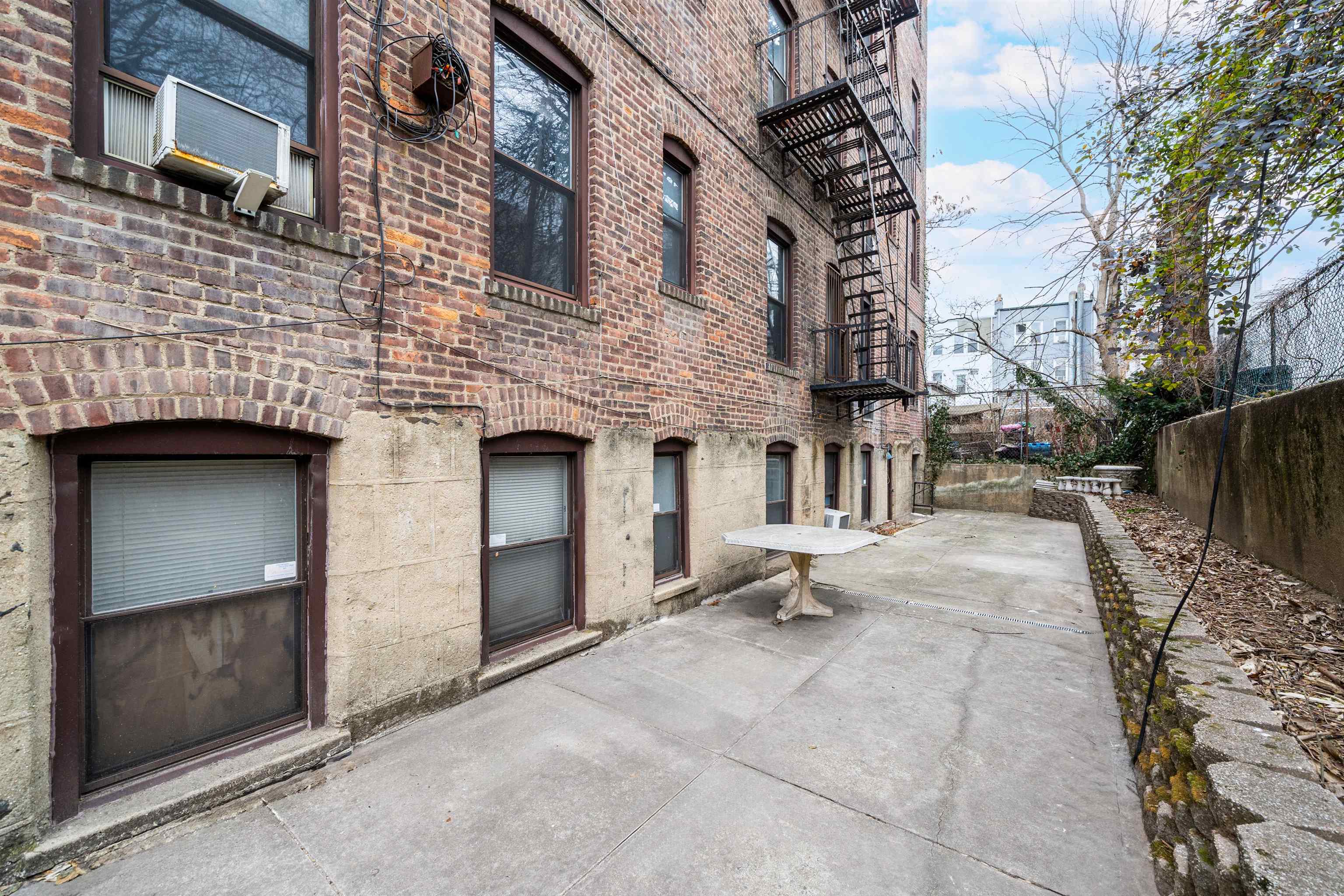 42 Van Wagenen Ave #10, Jersey City, New Jersey image 11