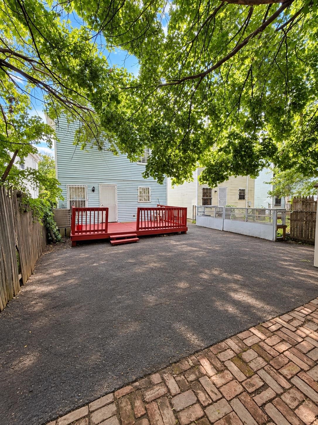 92 MYRTLE AVE