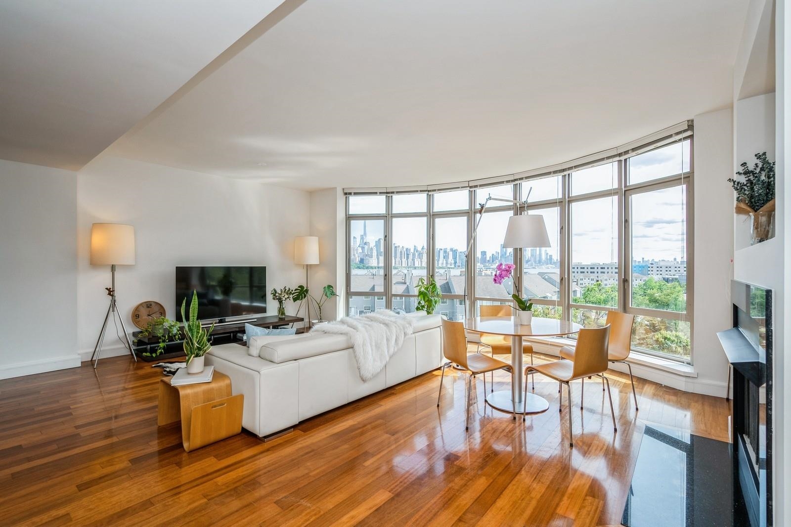 8100 River Rd #612, North Bergen, New Jersey image 3