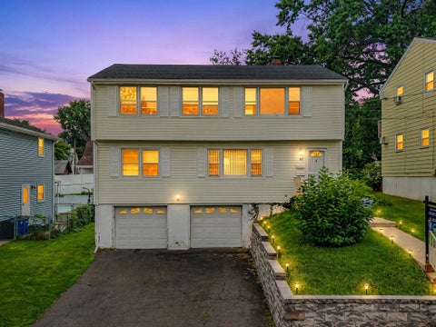Apartment For Rent - 420 Kipp Ave<br/> Bergen County, Hasbrouck Heights, NJ 07604