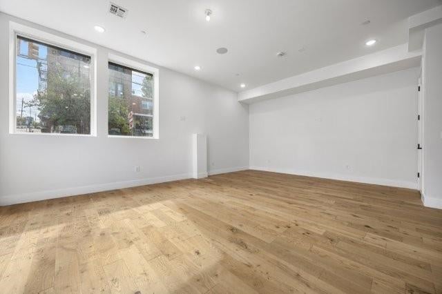 259 LIBERTY AVE 1