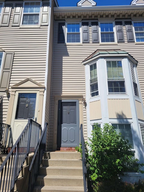Condo For Sale - 9 Cottonwood St<br/> Jersey City, NJ 07305