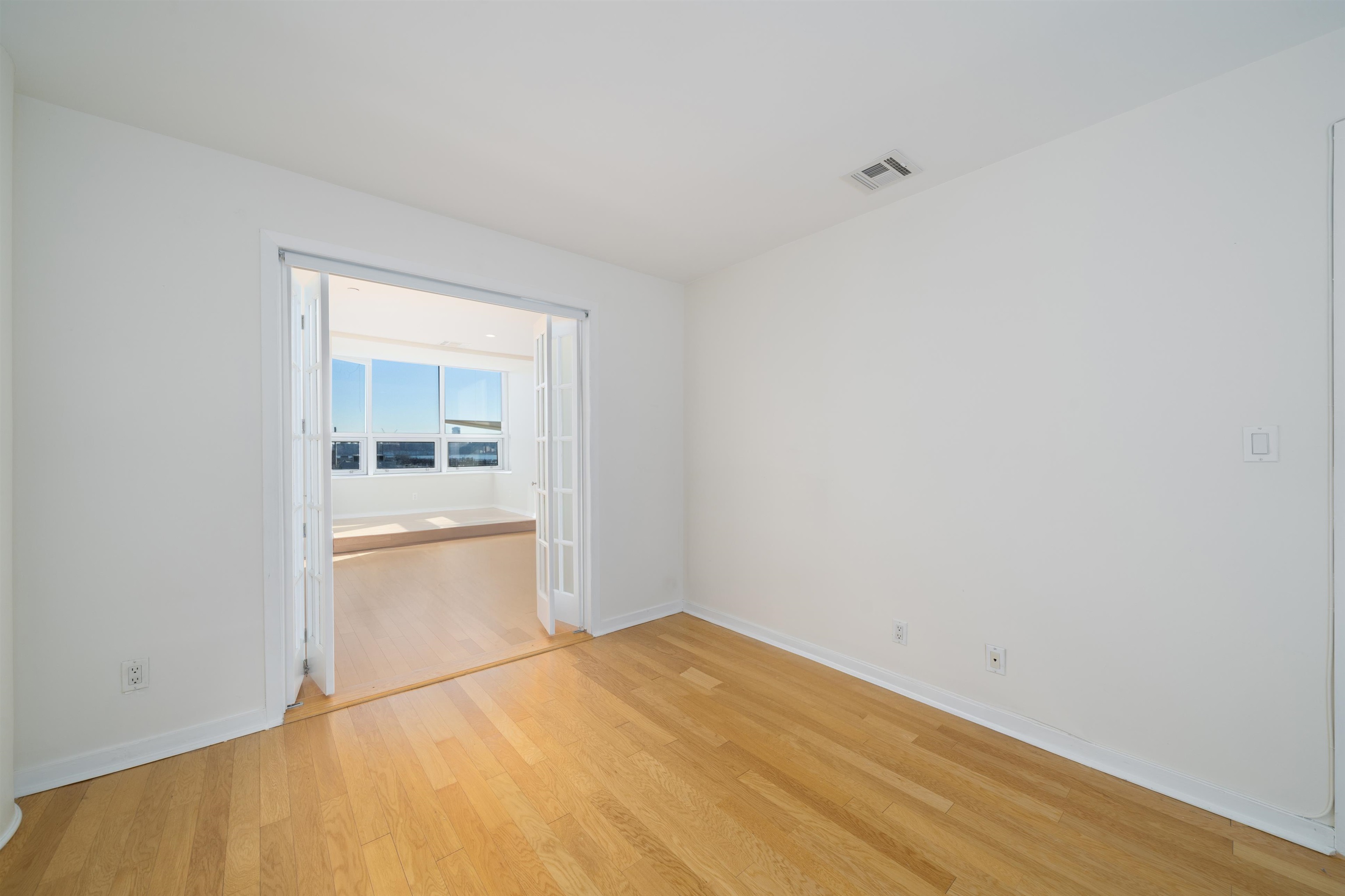 689 Luis M Marin Blvd #706, Jersey City, New Jersey image 16