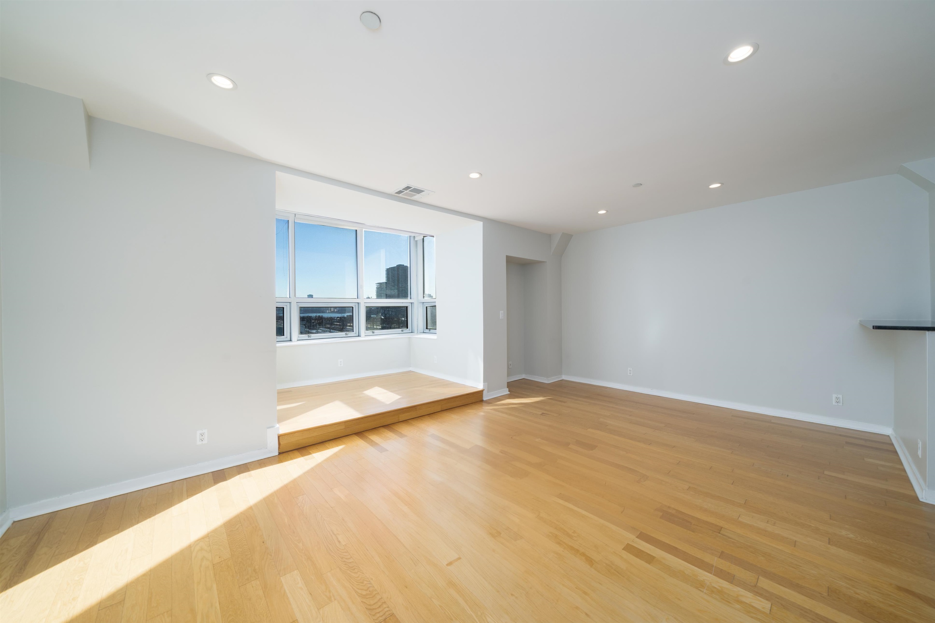 689 Luis M Marin Blvd #706, Jersey City, New Jersey image 11