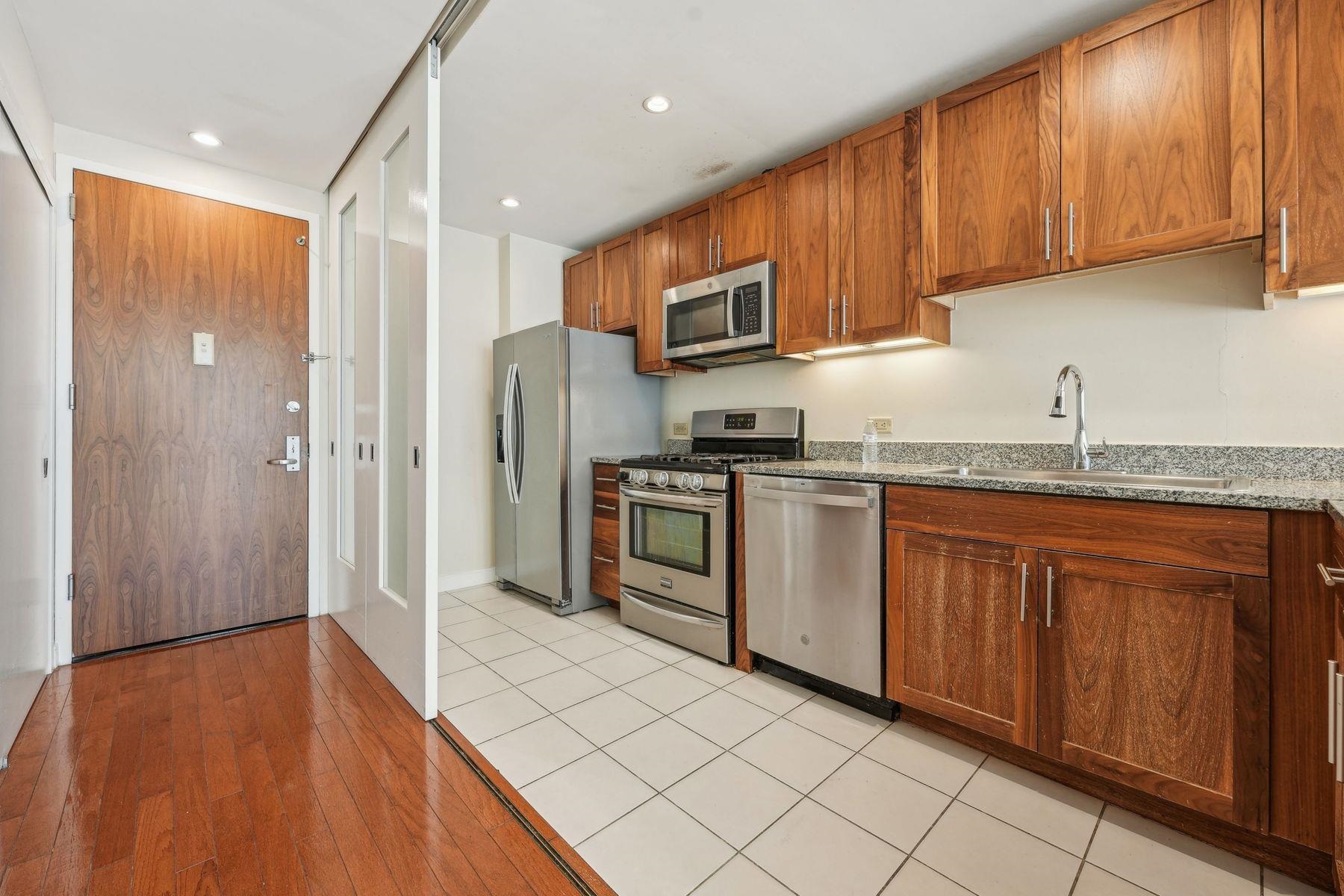 20 Newport Parkway #1006, Jersey City, New Jersey image 9
