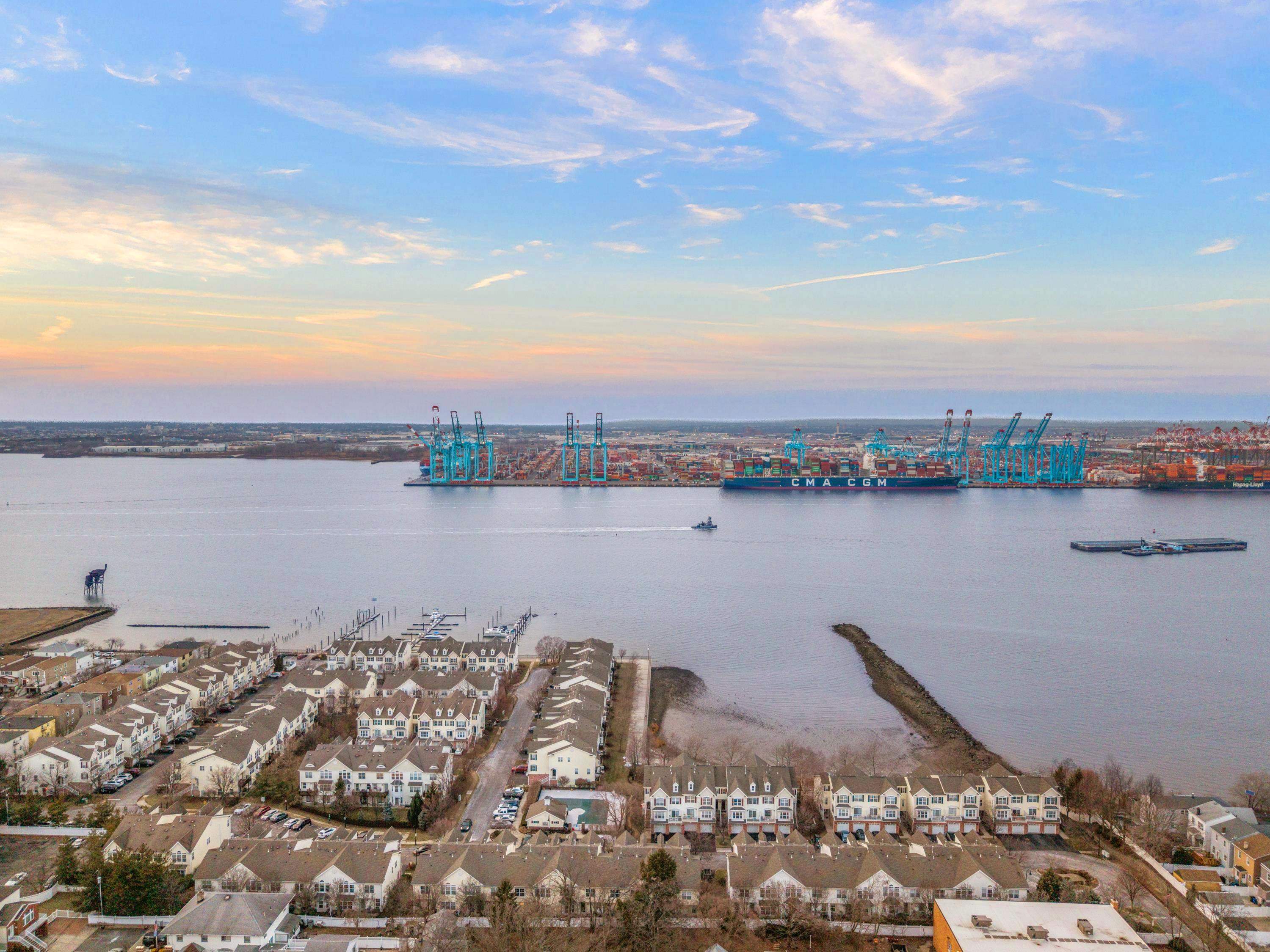 44 Boatworks Dr, Bayonne, New Jersey image 32