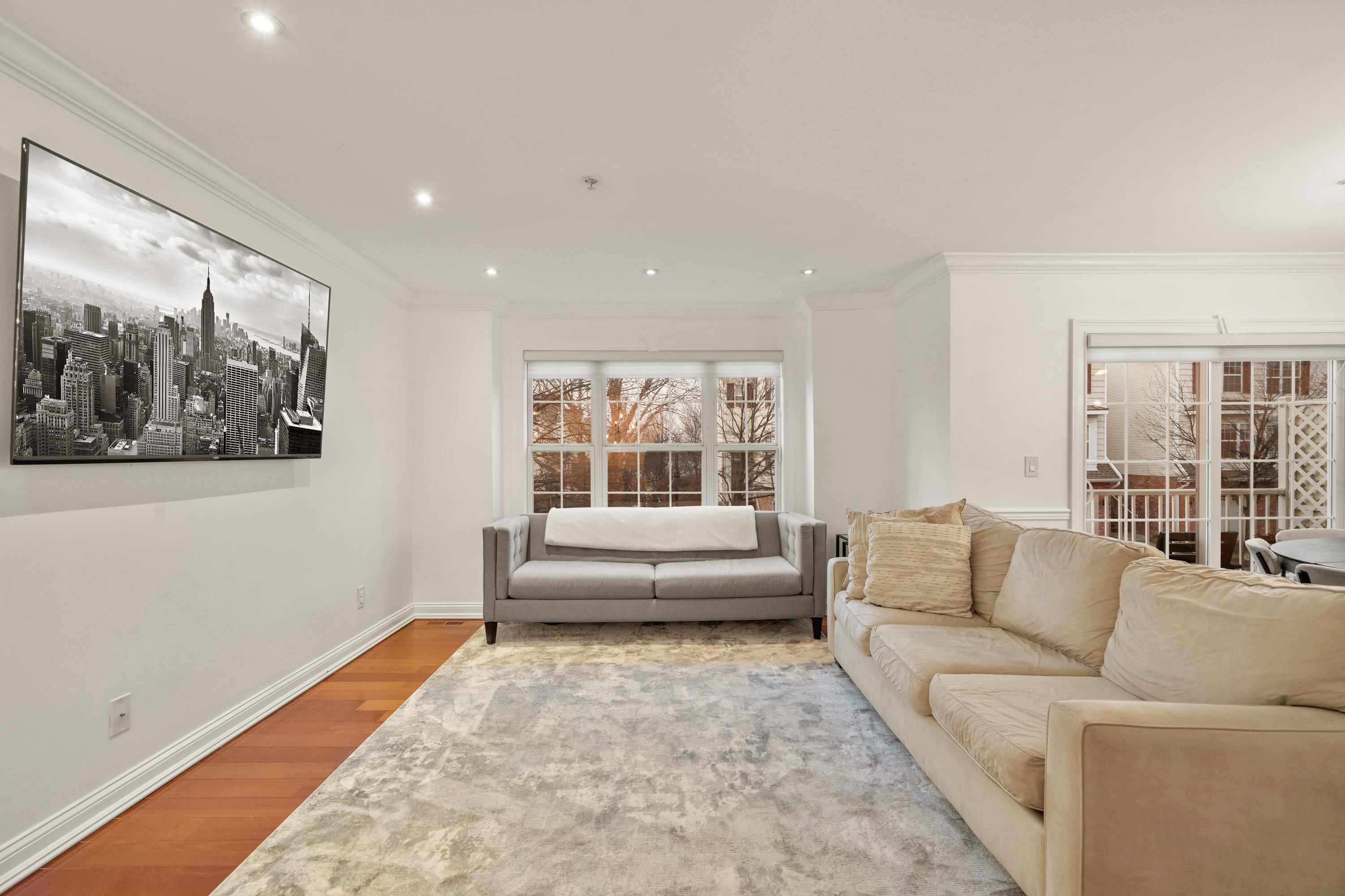 44 Boatworks Dr, Bayonne, New Jersey image 3