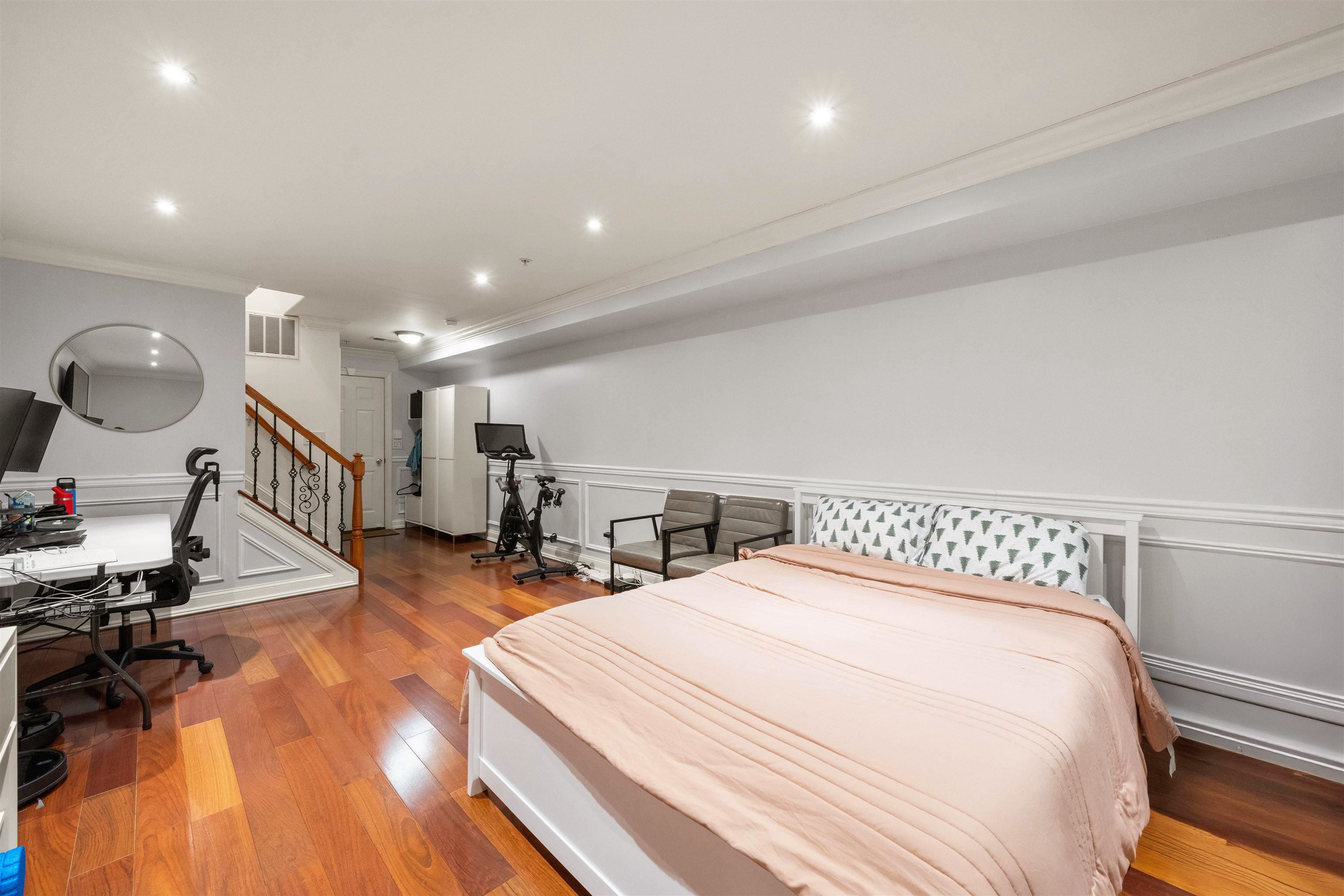 44 Boatworks Dr, Bayonne, New Jersey image 24