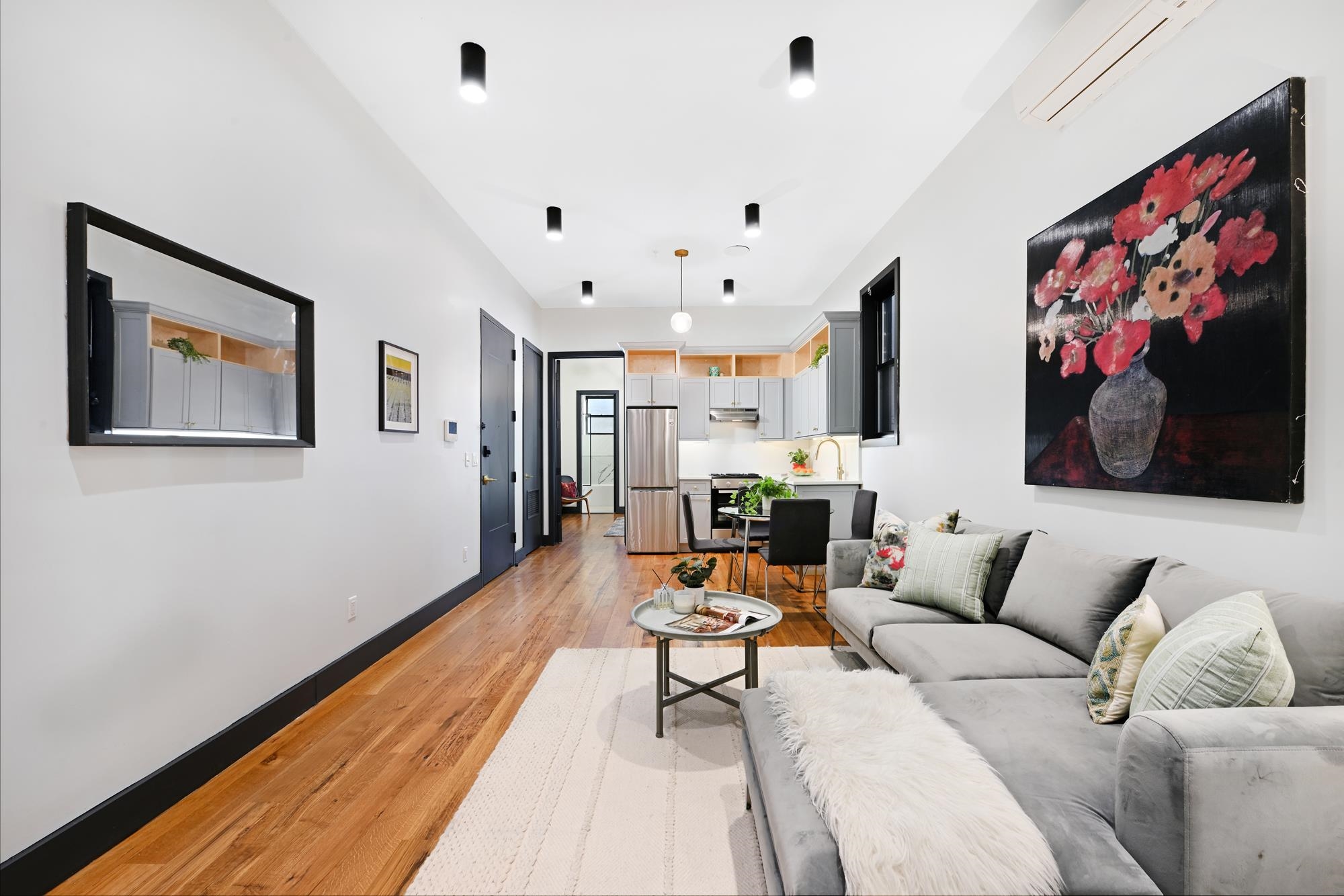 7 St Paul Ave #4R, Jersey City, New Jersey image 3