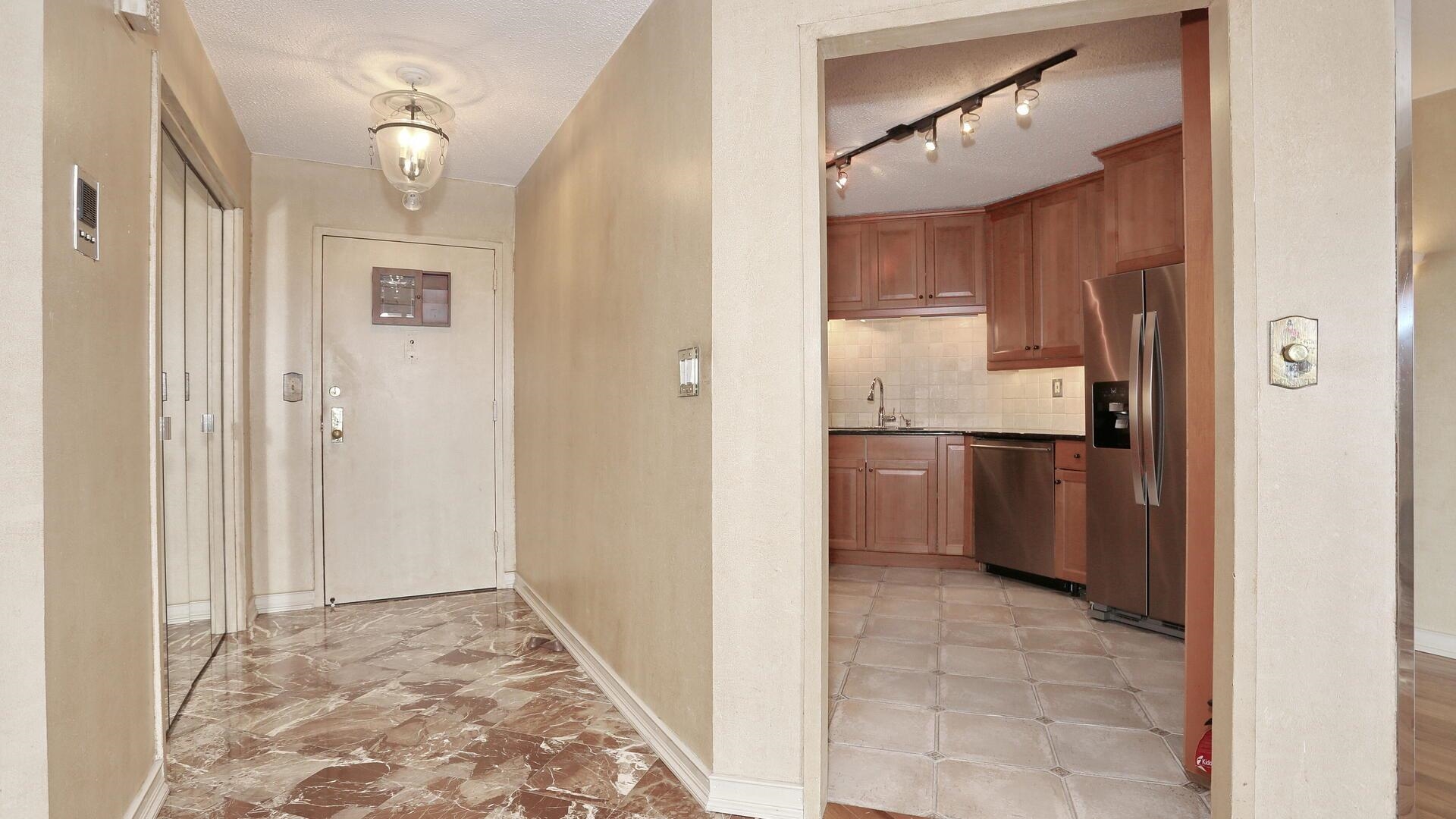 1608 Harmon Cove Tower #1608, Secaucus, New Jersey image 8
