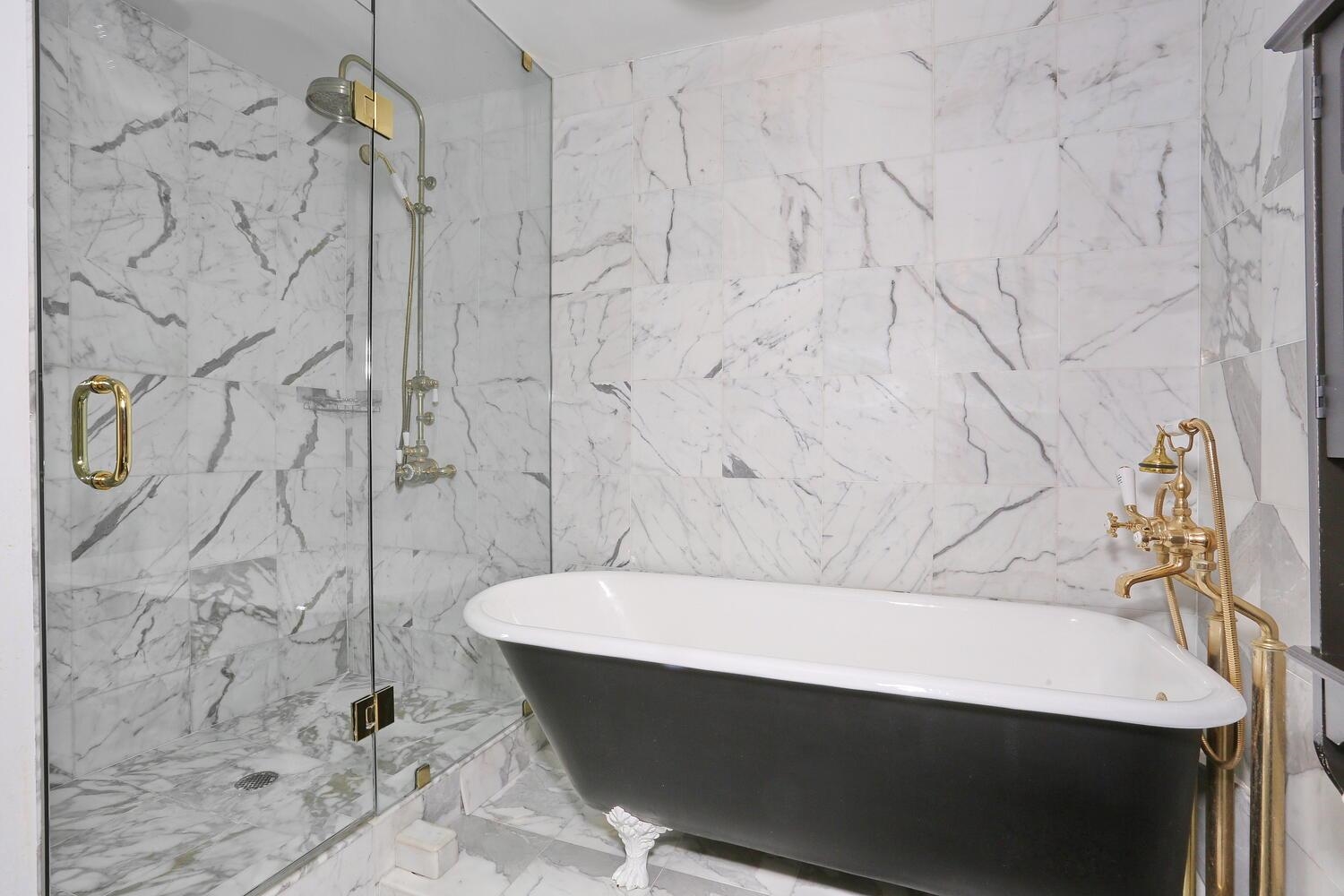 1608 Harmon Cove Tower #1608, Secaucus, New Jersey image 29