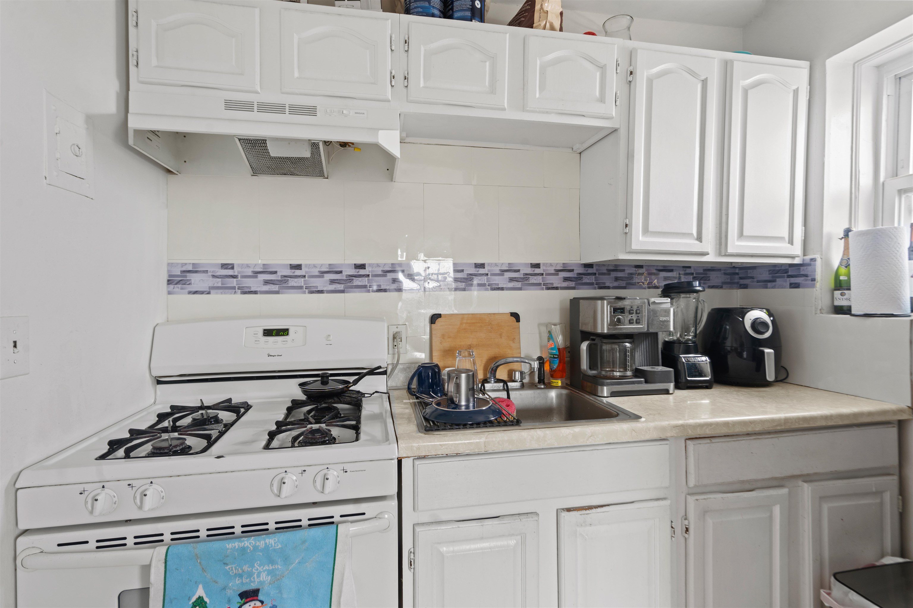 210 Woodcliff Ave #5F, North Bergen, New Jersey image 6