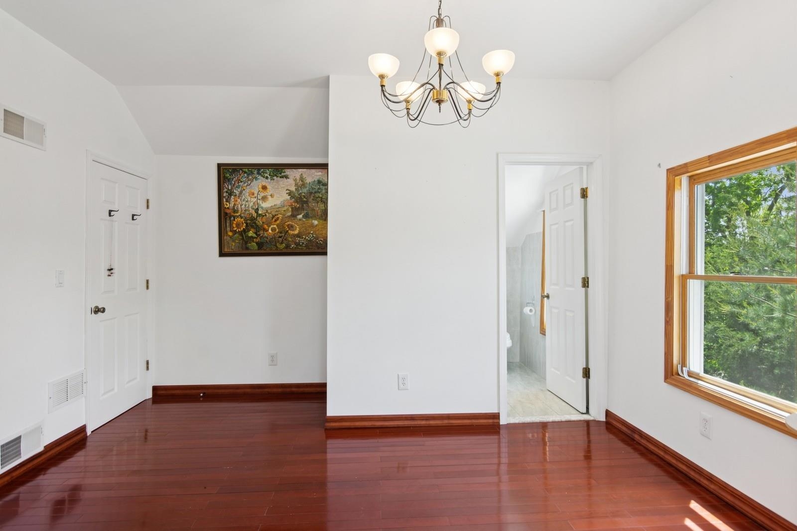 16 Hazel Ave, Livingston, New Jersey image 14