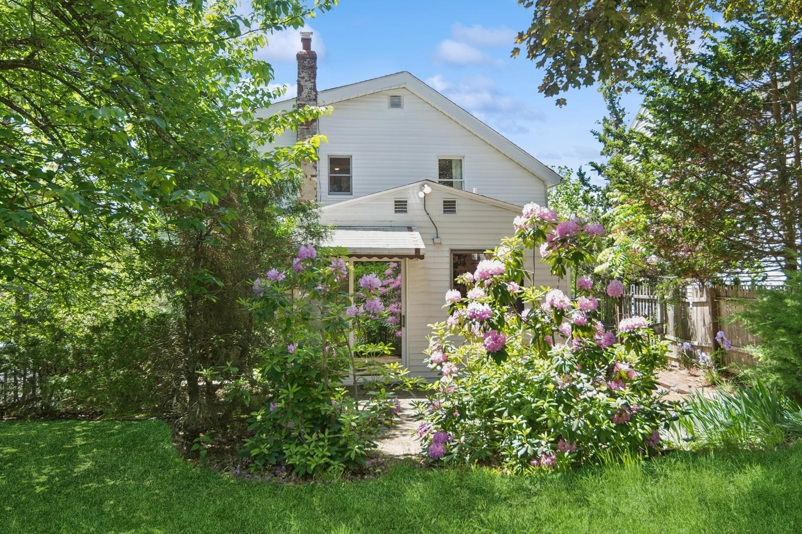 16 Hazel Ave, Livingston, New Jersey image 31