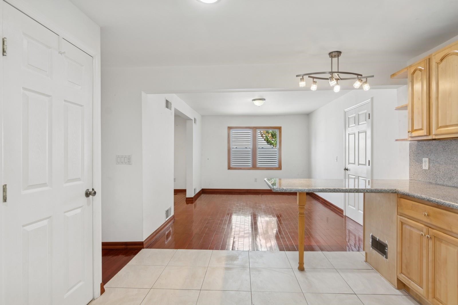 16 Hazel Ave, Livingston, New Jersey image 5
