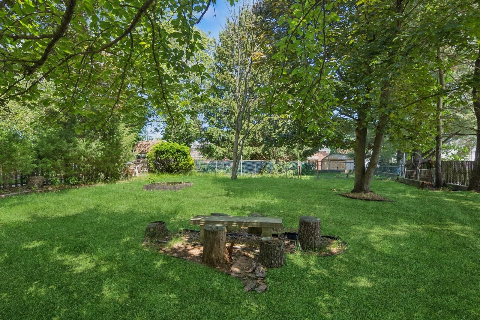 16 Hazel Ave, Livingston, New Jersey image 34
