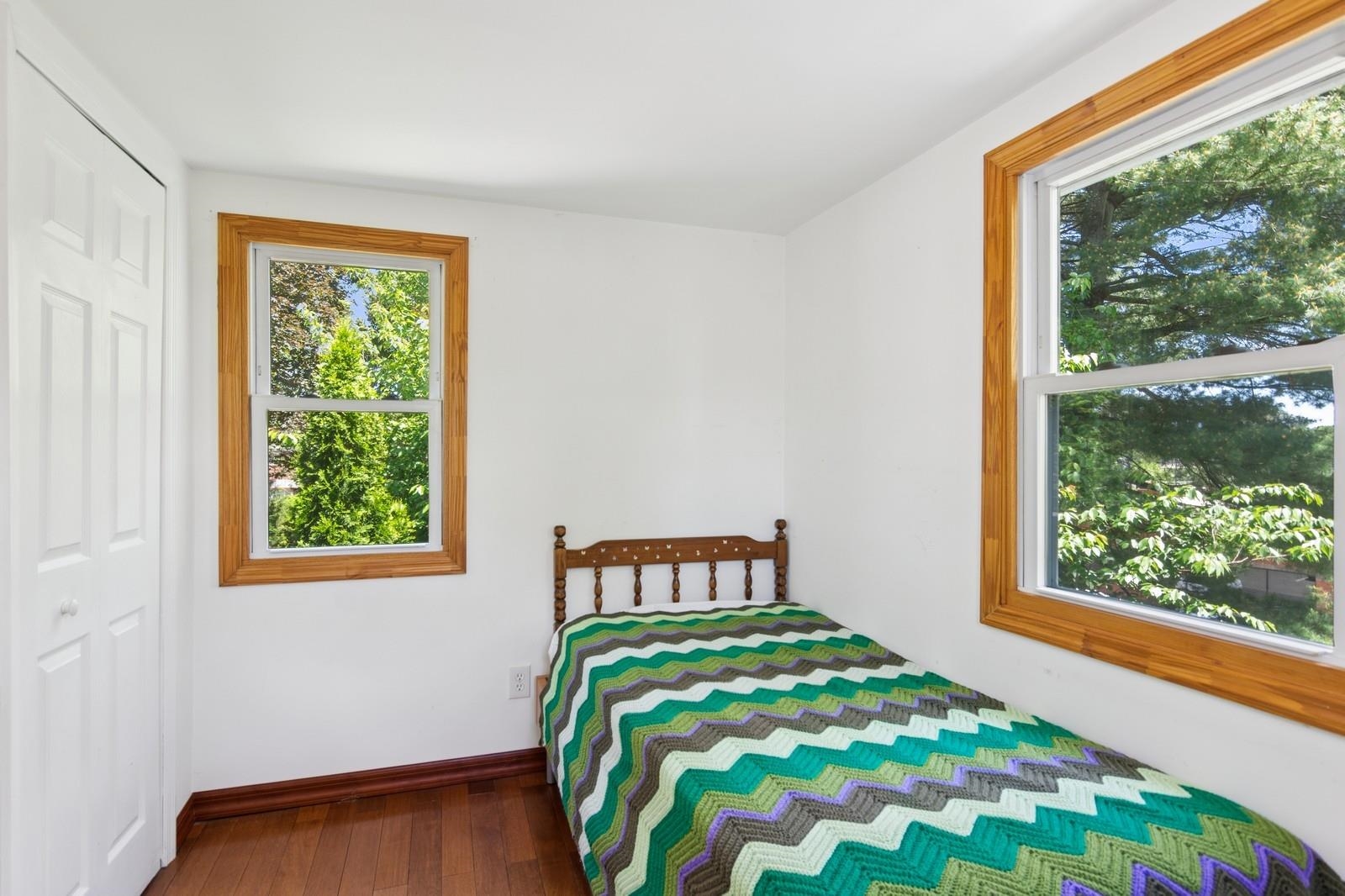 16 Hazel Ave, Livingston, New Jersey image 23