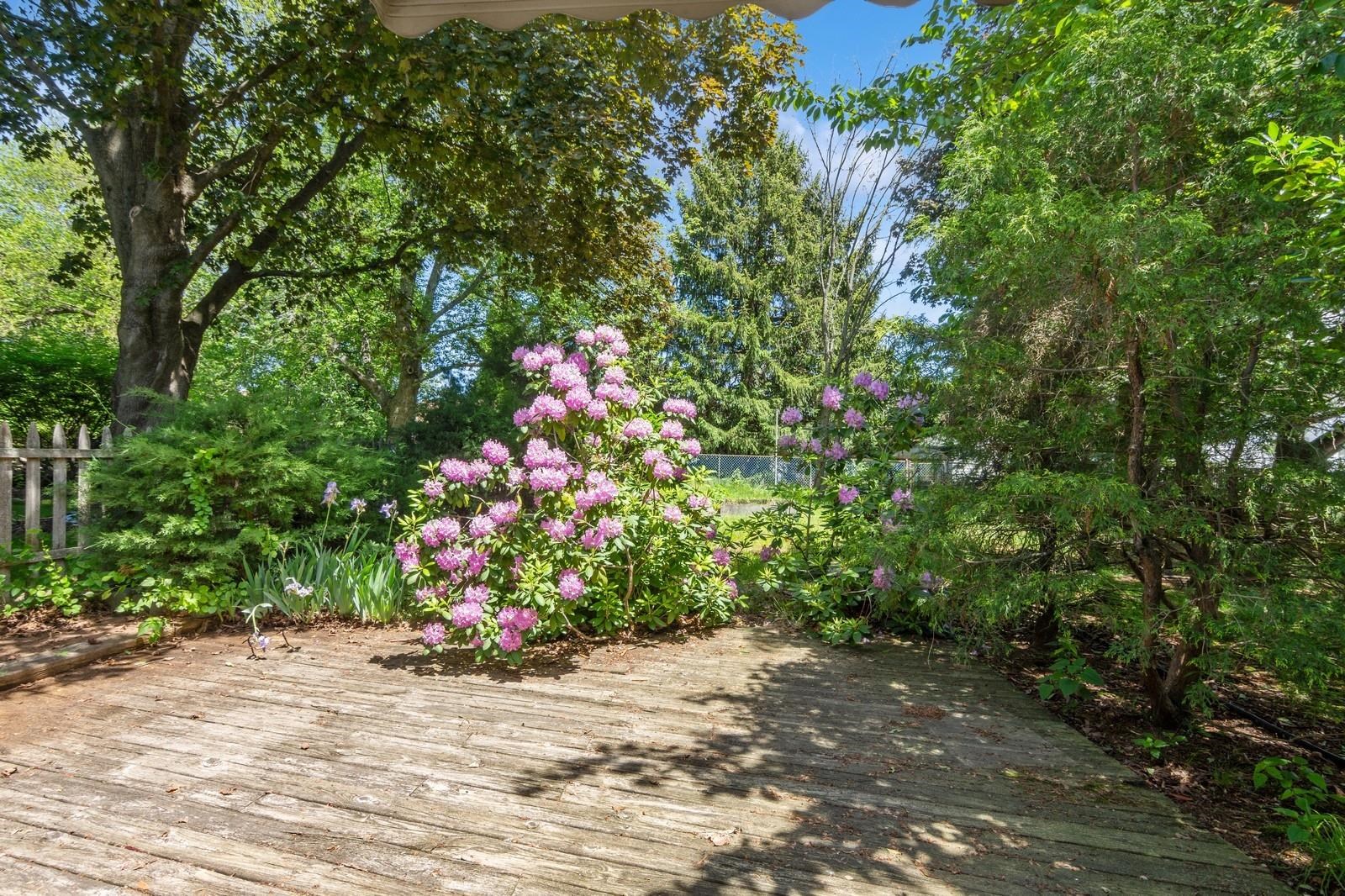 16 Hazel Ave, Livingston, New Jersey image 30