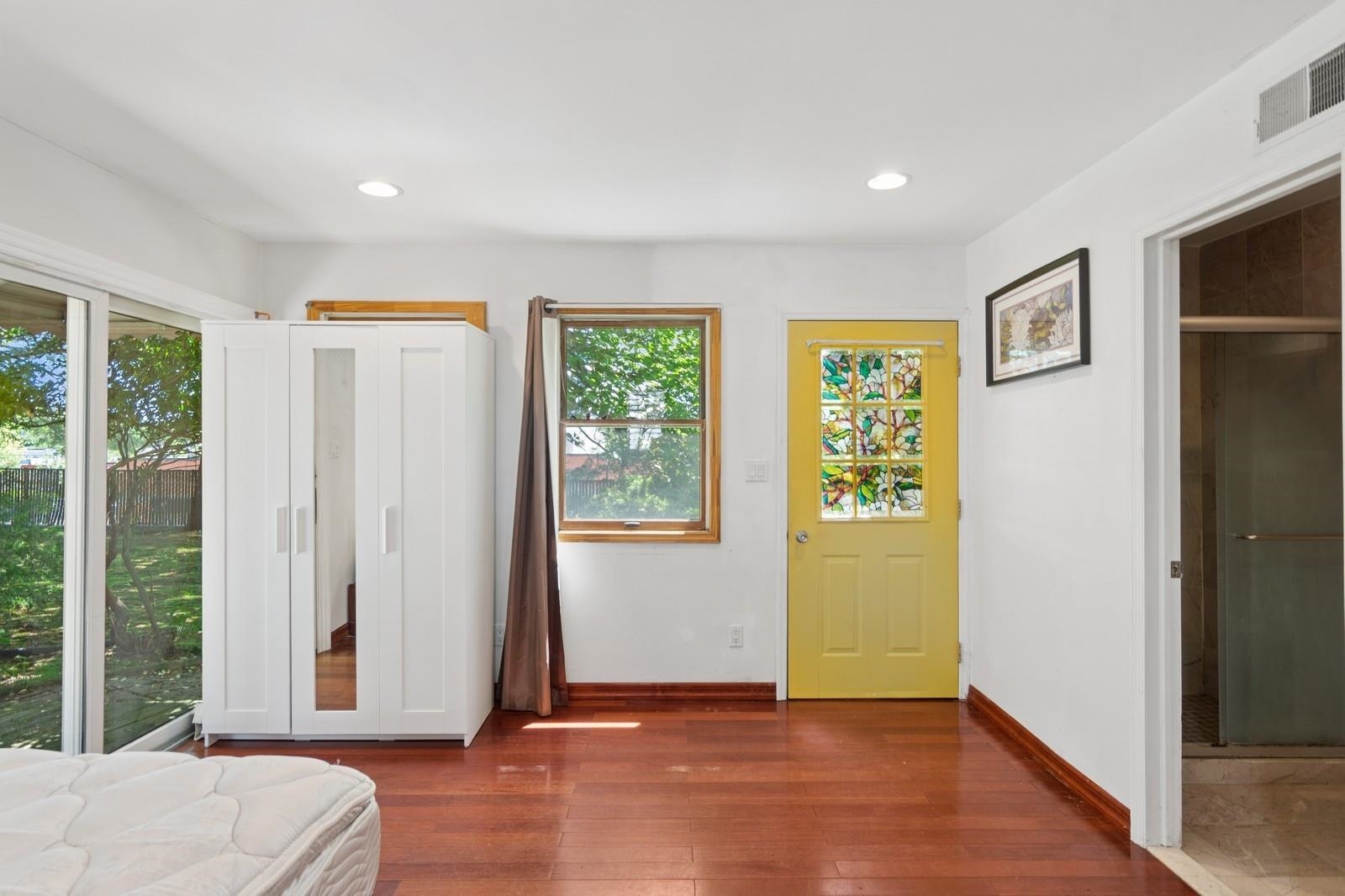 16 Hazel Ave, Livingston, New Jersey image 27
