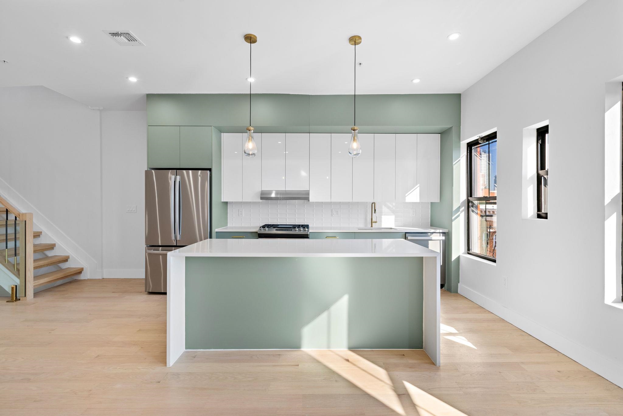 322 3rd St #4, Jersey City, New Jersey image 8