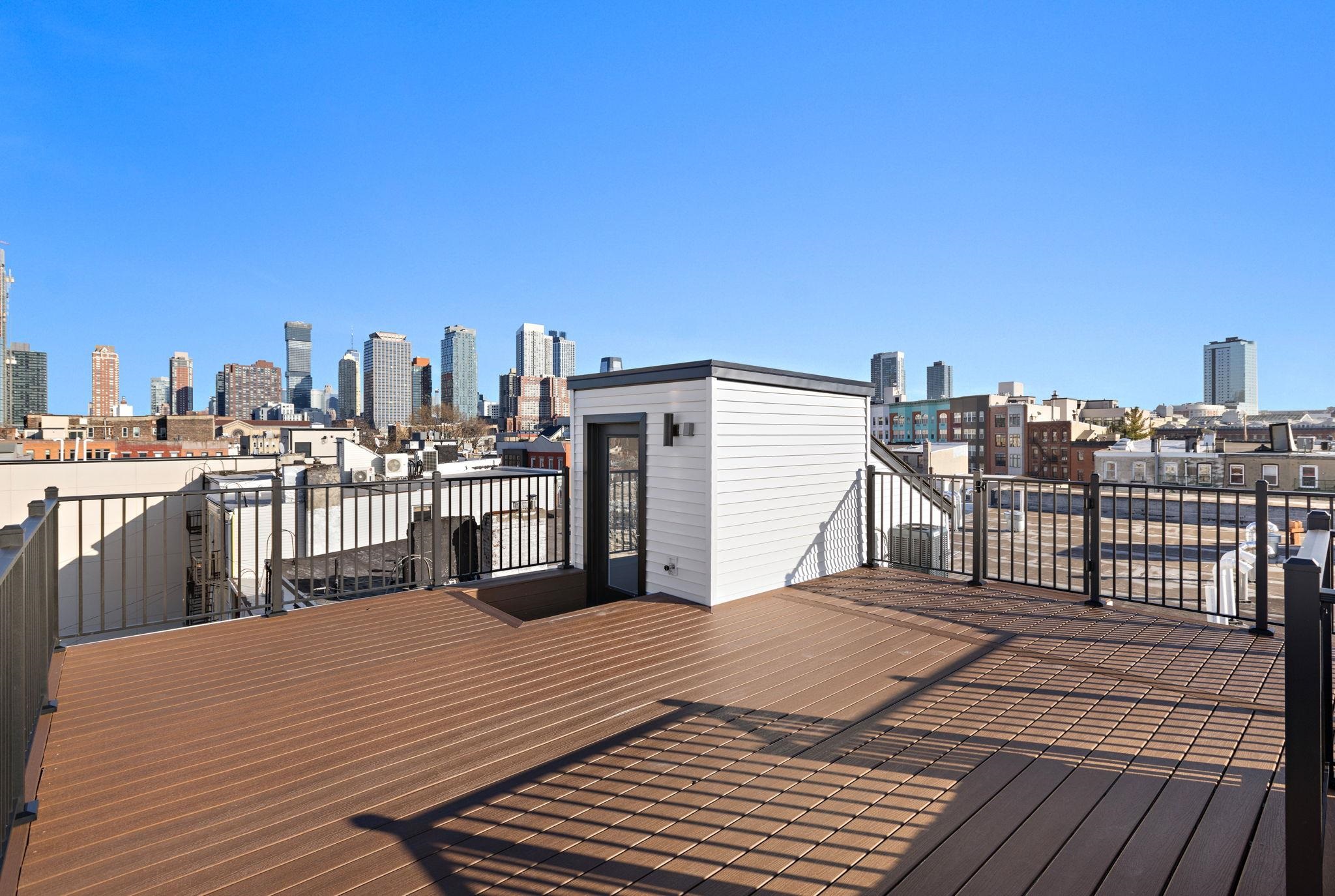 322 3rd St #4, Jersey City, New Jersey image 3